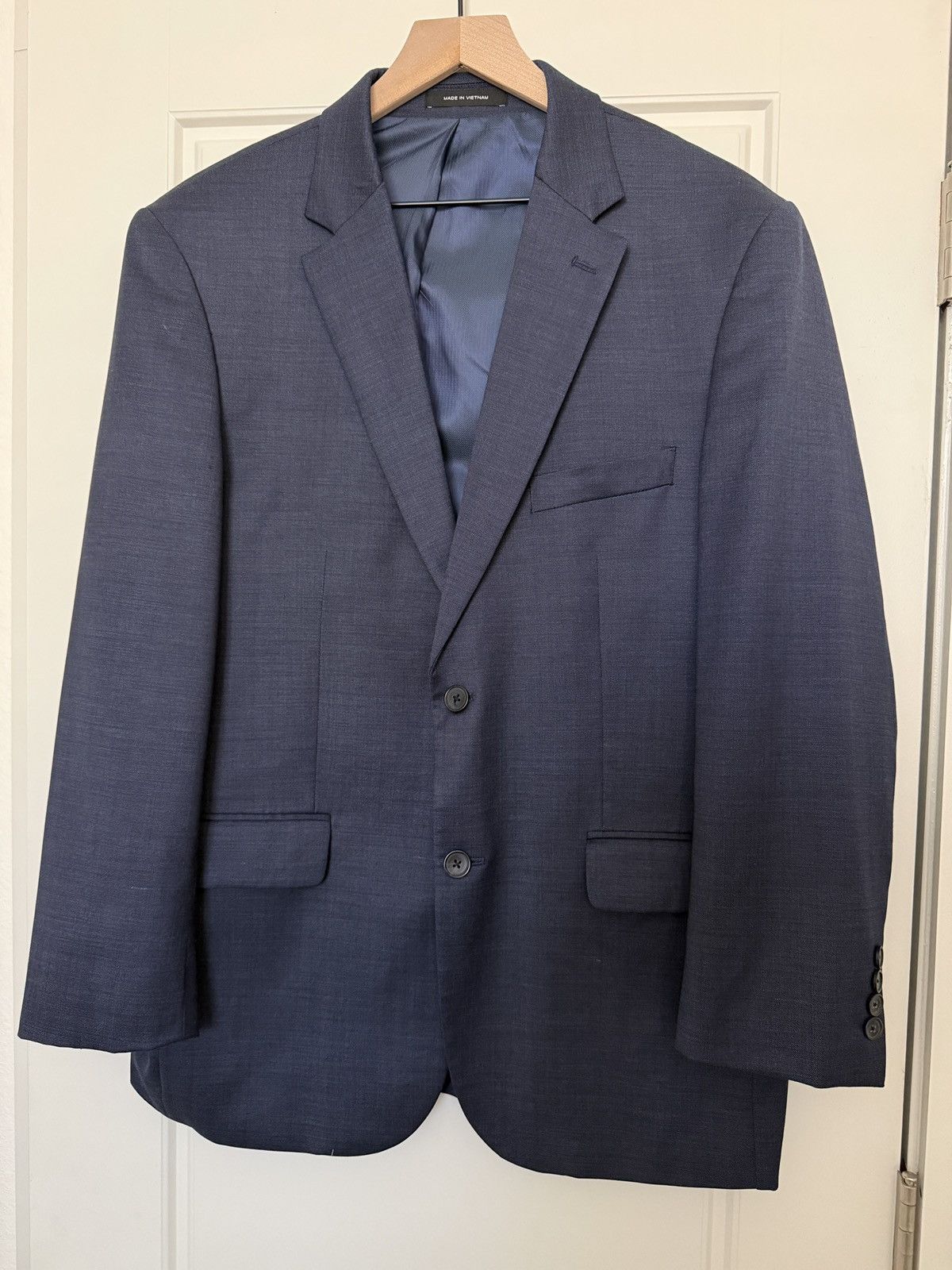 Kenneth Cole Kenneth Cole Awearness Suit Size 42R - 1 Thumbnail