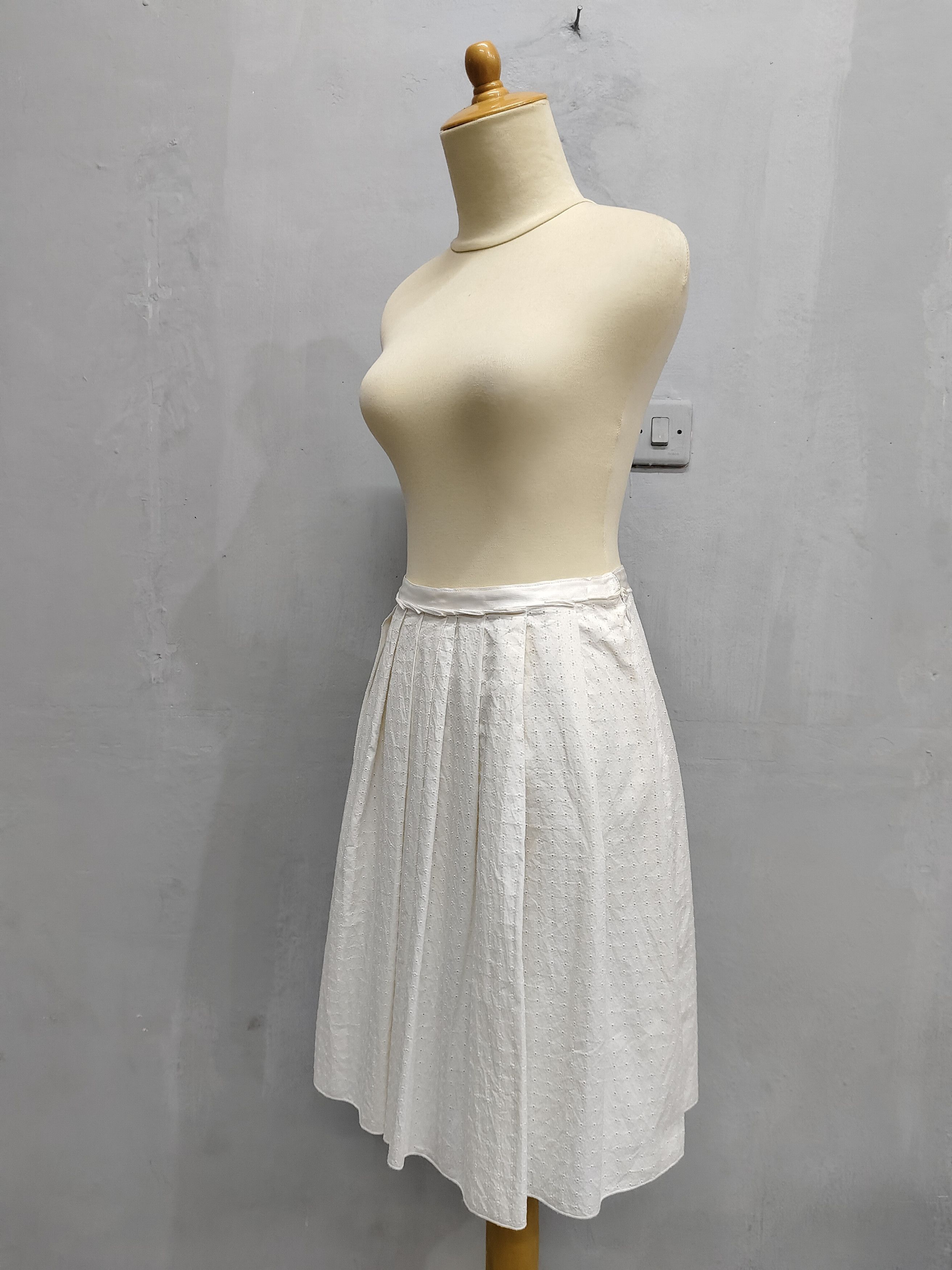 Jil Sander Jil Sander Navy - Minimal Off White Pleated Skirt Size 28" / US 6 / IT 42 - 3 Thumbnail