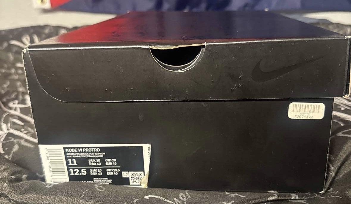 Jordan Brand Air Jordan 1 High Patent Bred Size US 11 / EU 44 - 7 Thumbnail