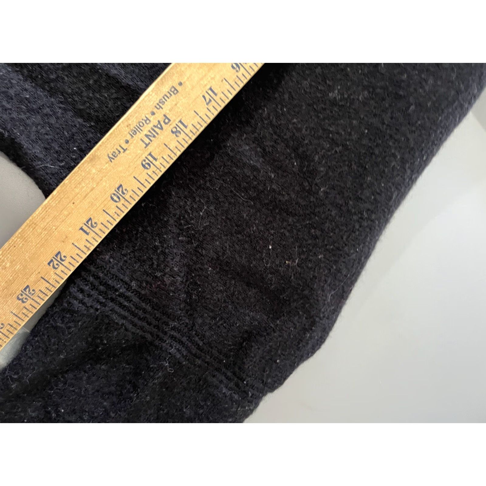 J.Crew VINTAGE J.CREW Wool Black Solid Turtleneck Sweater Women’s Small Knit Classic Pullover Size S / US 4 / IT 40 - 5 Thumbnail