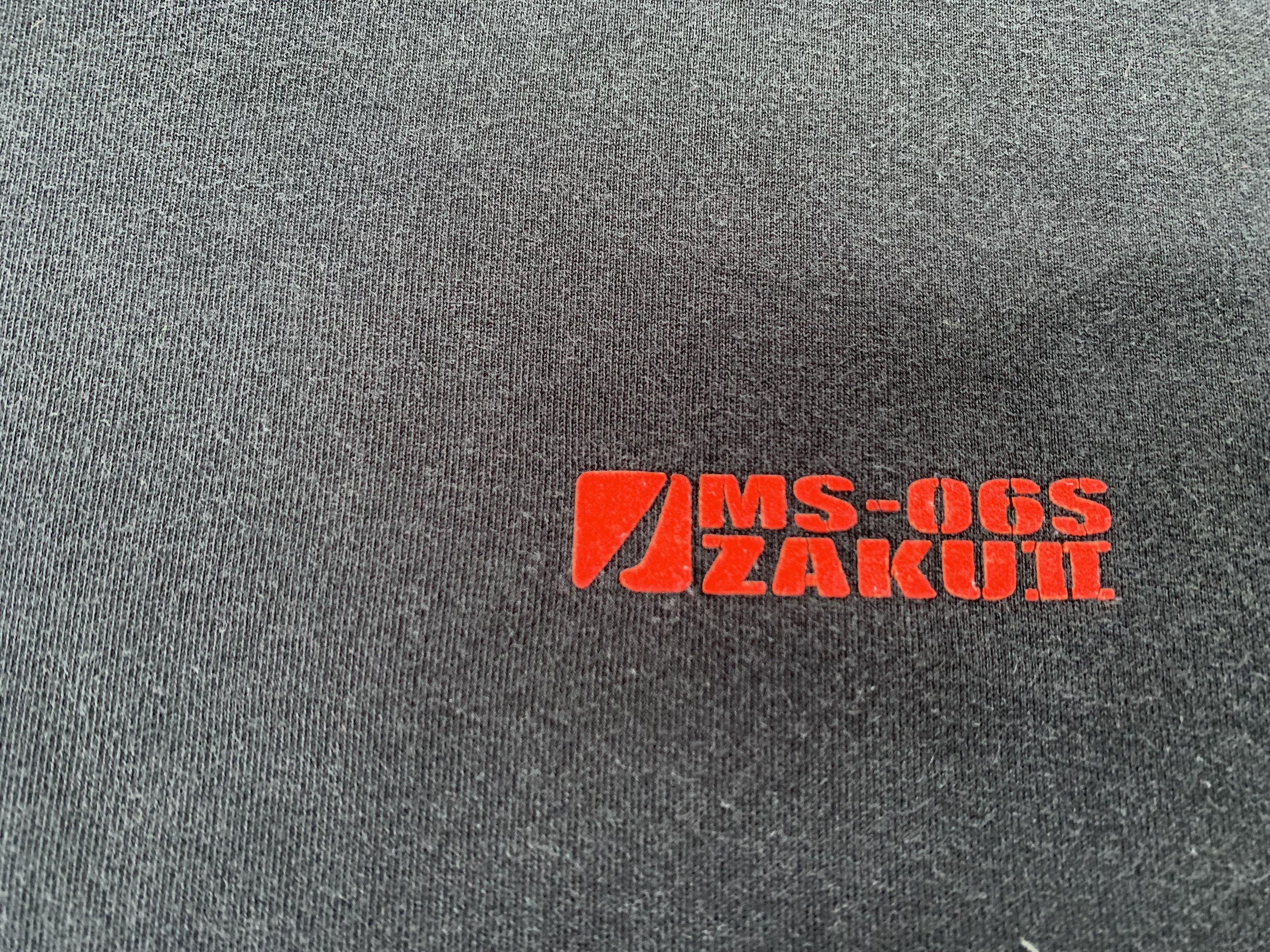 Anime Uniqlo Gundam Project 004 MS-06S Zaku II T-Shirt Size US M / EU 48-50 / 2 - 5 Thumbnail