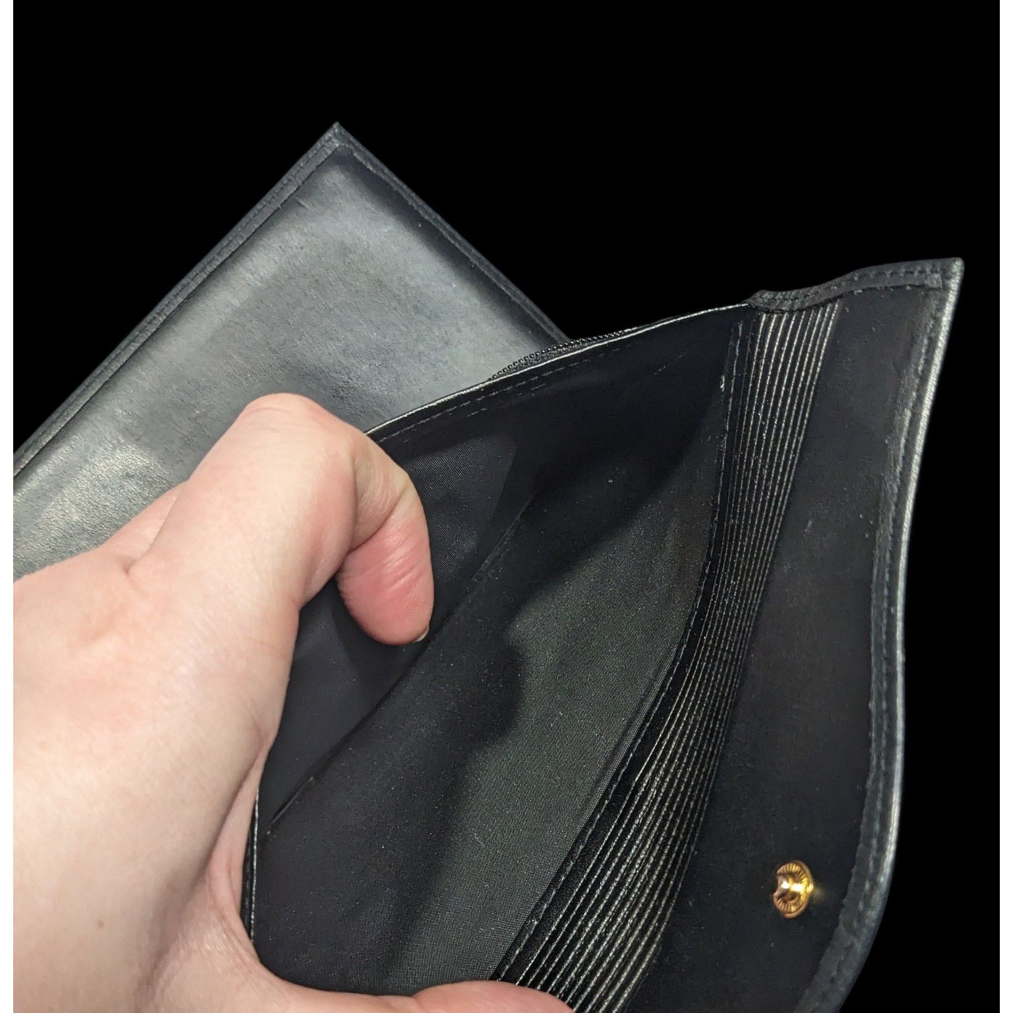 Other Vintage Buxton Leather Black Wallet With Attached Coin Pouch Size ONE SIZE - 8 Thumbnail