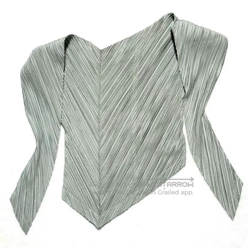 Issey Miyake Issey Miyake Long Sleeve Tulle Deformed Top Size S / US 4 / IT 40 - 3 Thumbnail