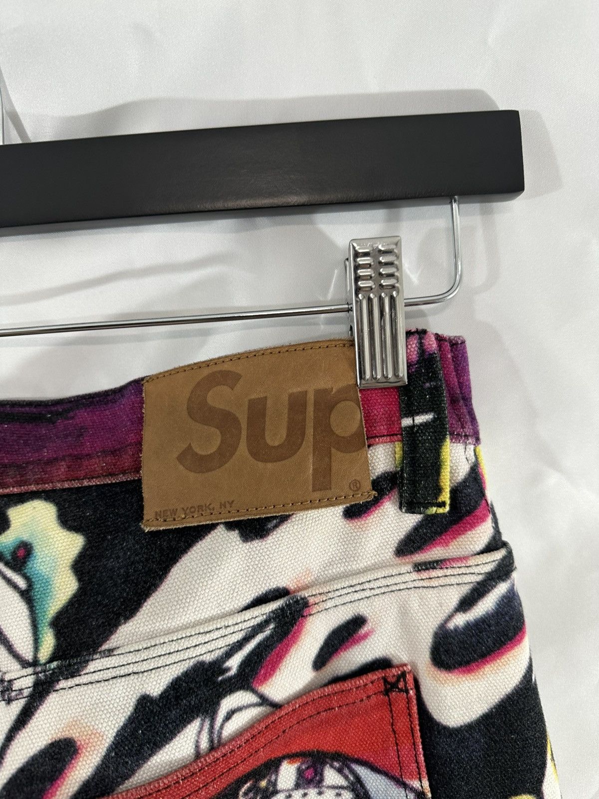 Supreme Supreme Rare Graffiti Size US 34 / EU 50 - 8 Thumbnail
