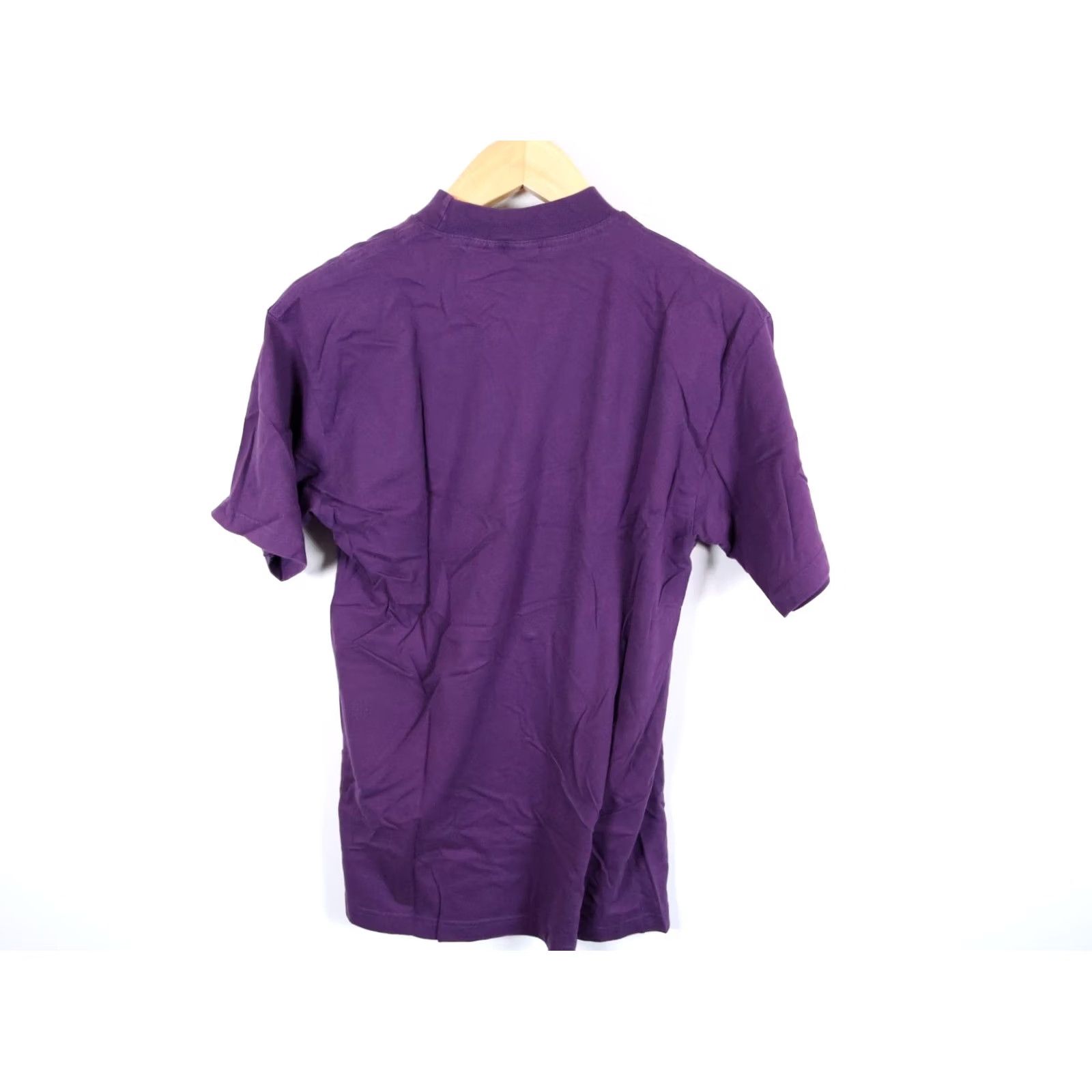Disney VINTAGE Disney Winnie The Pooh Tigger T-Shirt Women's Large Purple Embroidered Disney Store Size L / US 10 / IT 46 - 2 Thumbnail