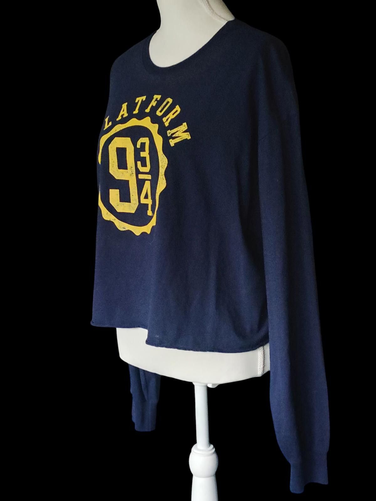 Designer Harry Potter Long Sleeve Crop Sweatshirt - Platform 9 3/4 Size M / US 6-8 / IT 42-44 - 3 Thumbnail