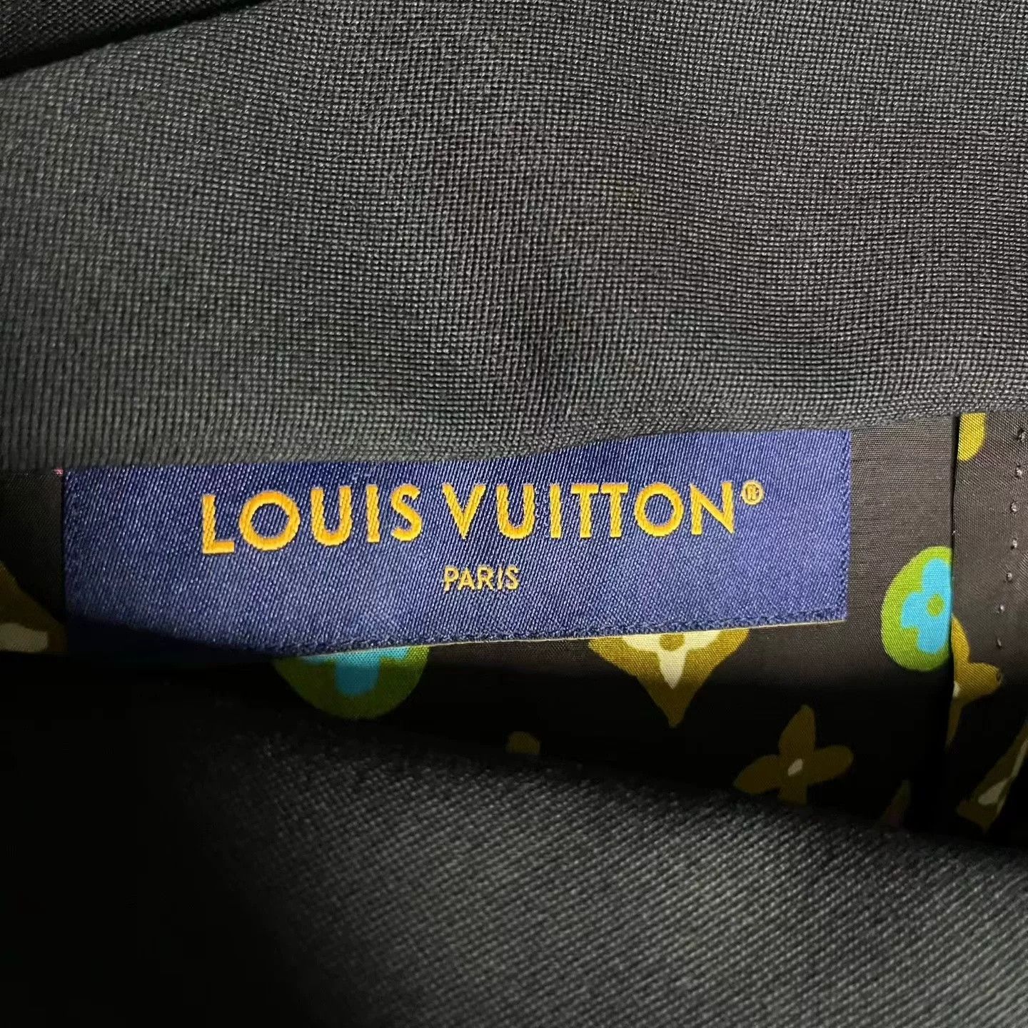 Louis Vuitton Louis Vuitton 2024 Black Logo Embroidery Blazer Size US M / EU 48-50 / 2 - 2 Thumbnail