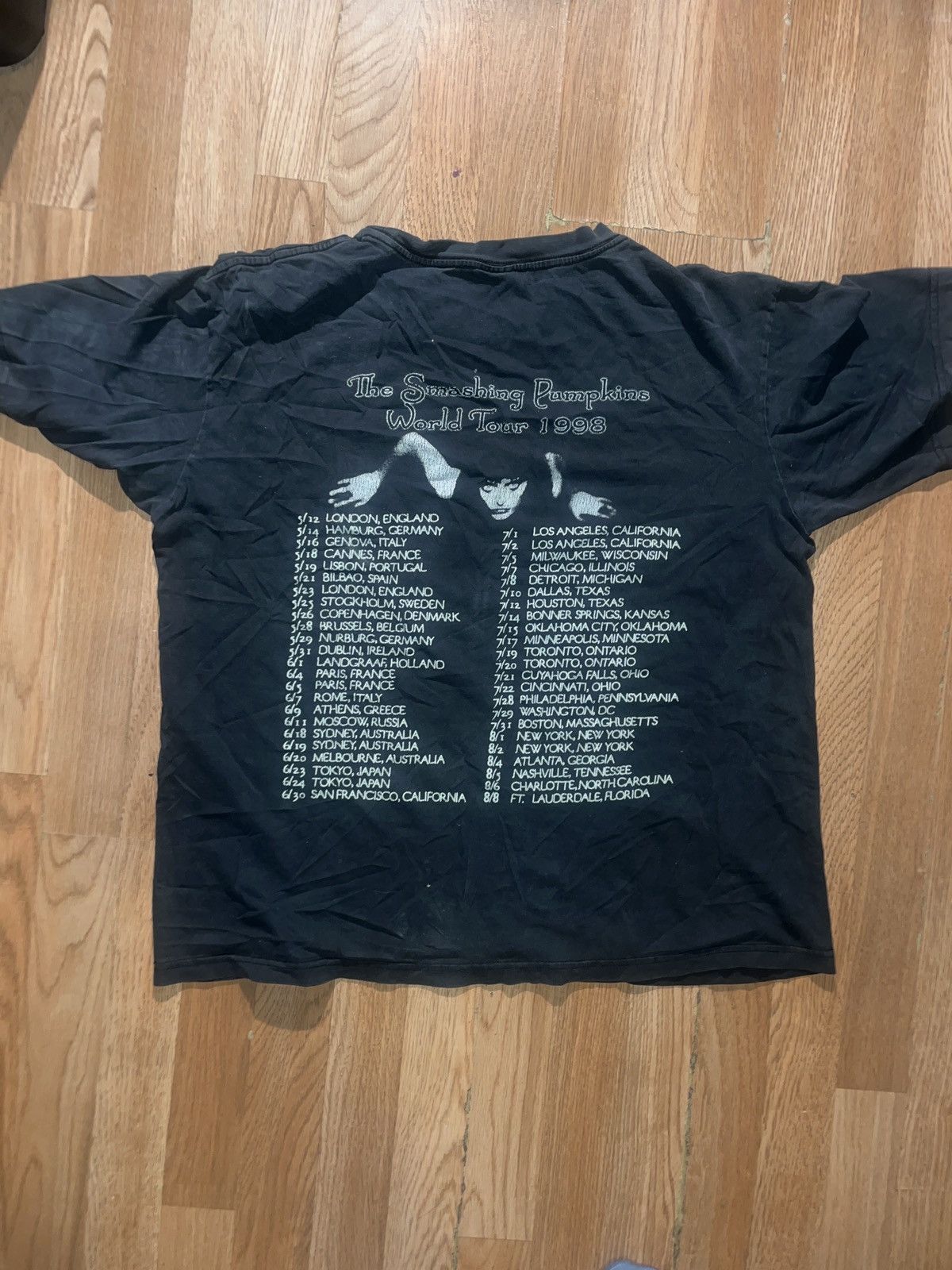 Band Tees RARE AUTHENTIC SMASHING PUMPKINS “ADORE” SHIRT Size US XL / EU 56 / 4 - 4 Thumbnail