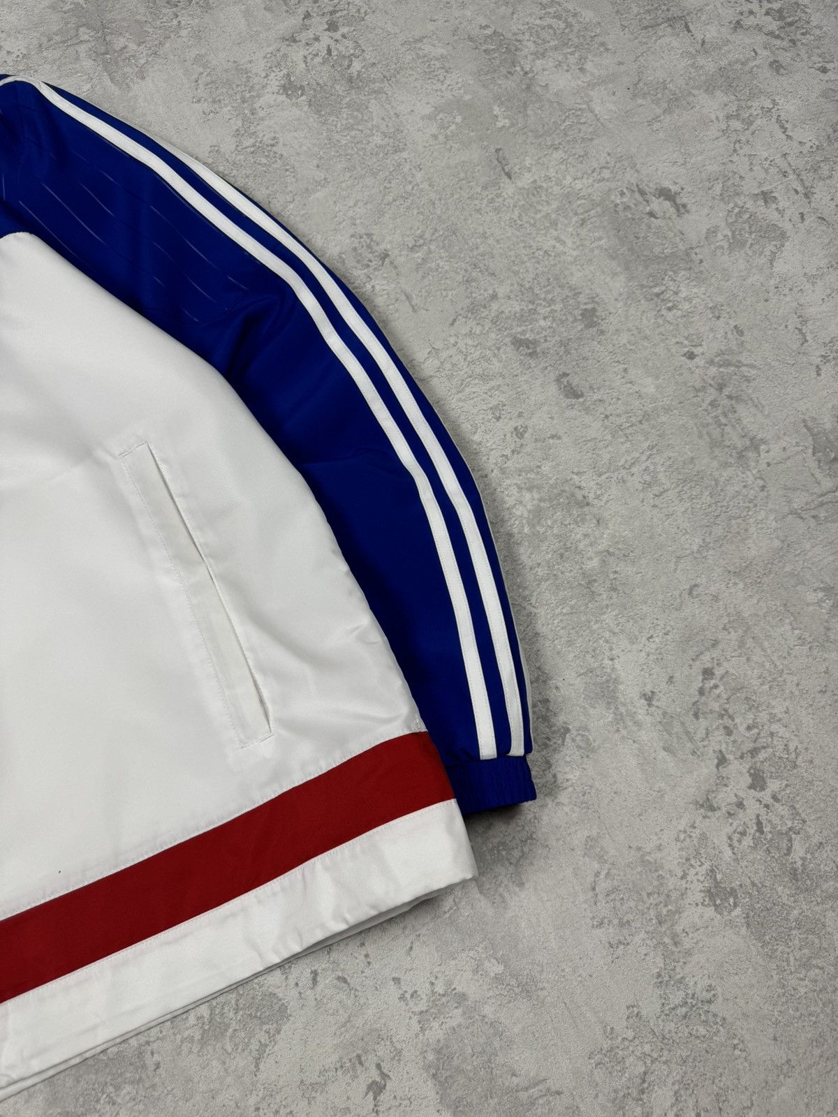 Adidas Vintage Adidas Chelsea Soccer Track Jacket Size L Size US L / EU 52-54 / 3 - 5 Thumbnail