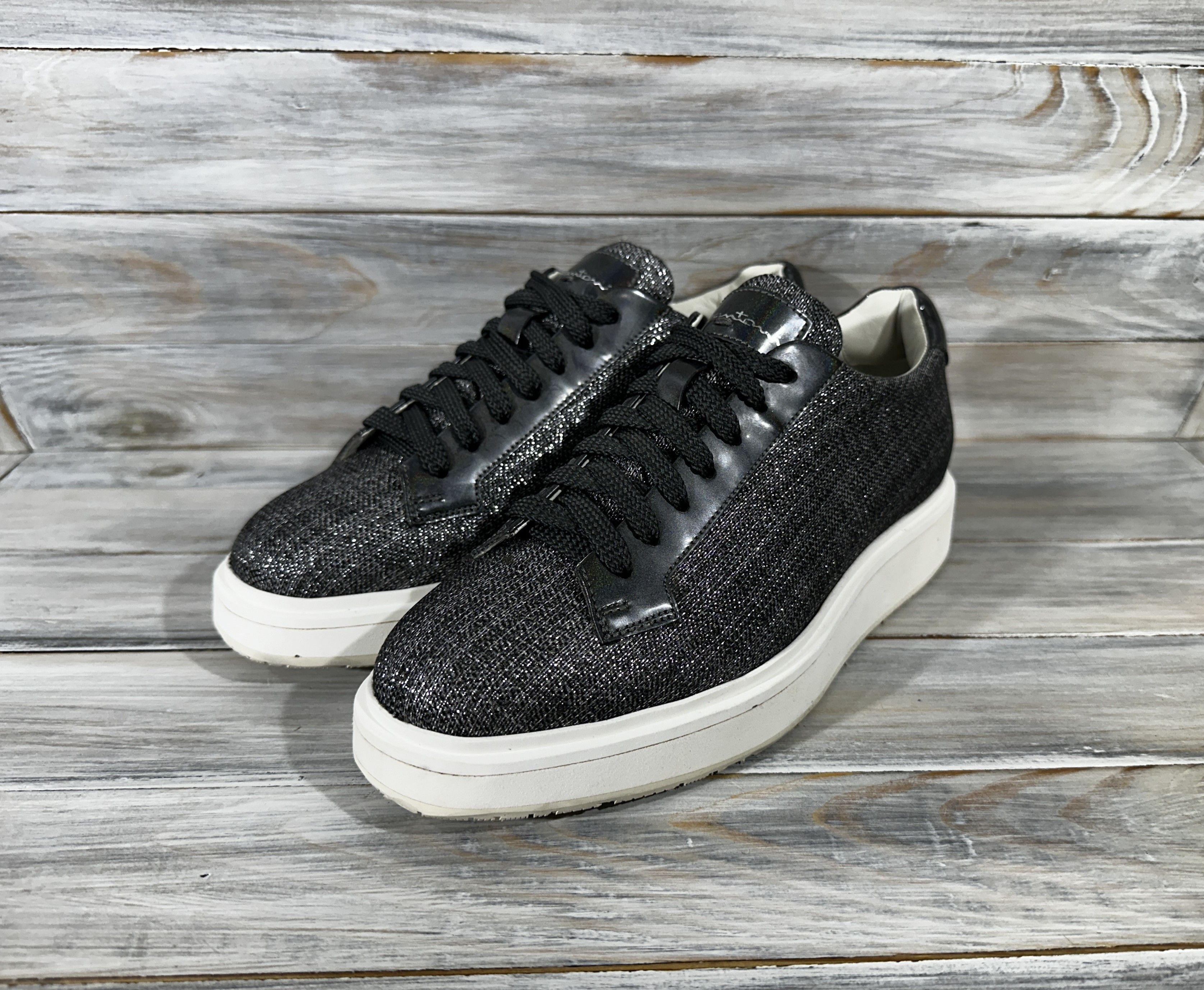 Santoni Santoni Made In Italy Women's Silver Leather Sneakers Luxury Size US 6.5 / IT 36.5 - 4 Thumbnail