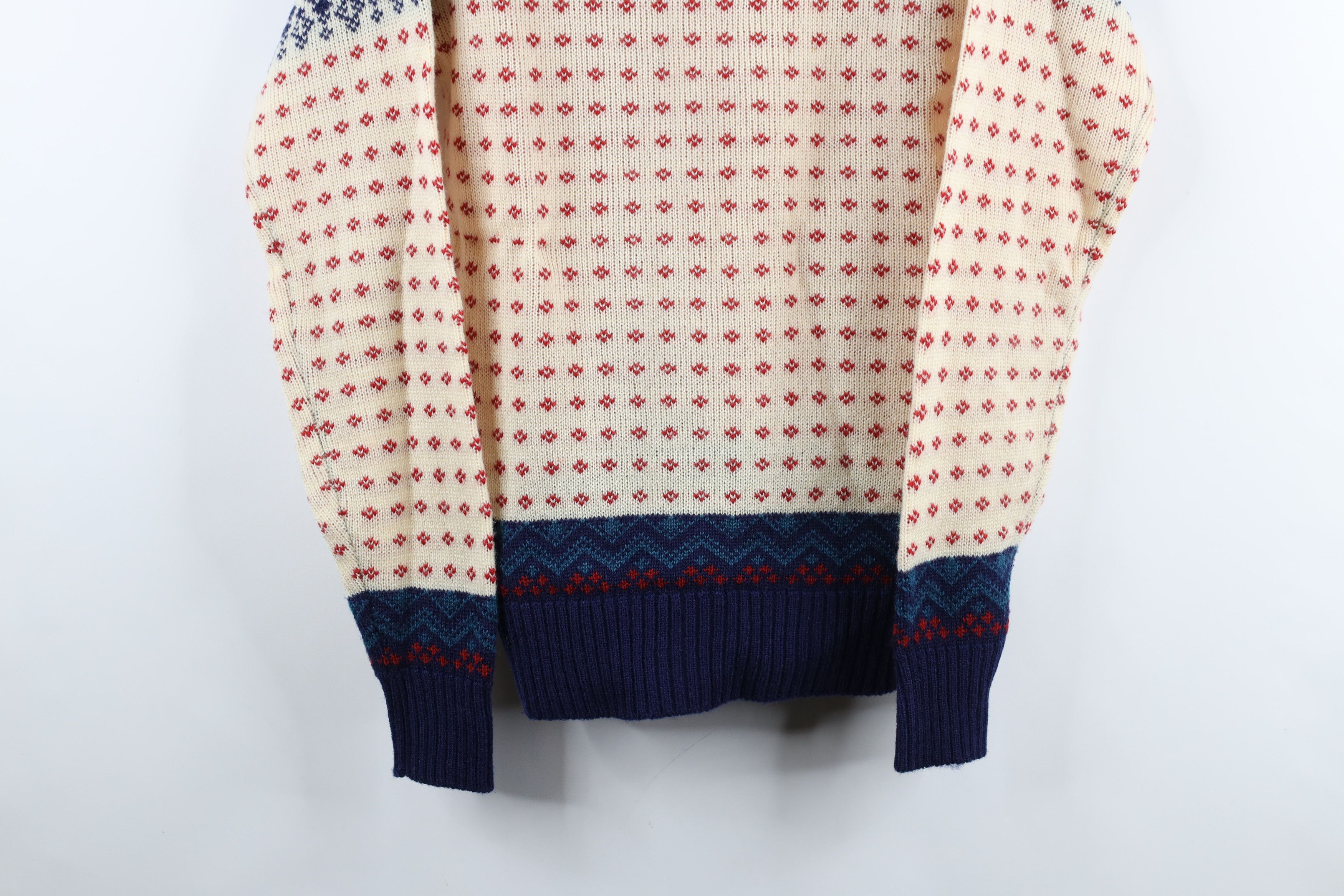 Vintage Vintage 70s Streetwear Fair Isle Knit Crewneck Sweater Size M / US 6-8 / IT 42-44 - 3 Thumbnail