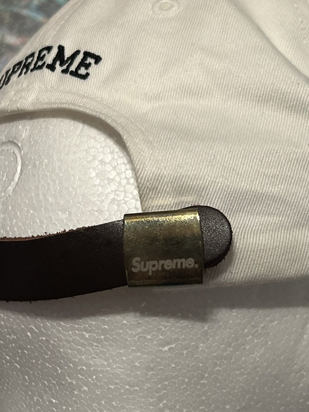 Supreme Supreme visor label 6-panel white hat adjustable sizing Size ONE SIZE - 3 Thumbnail