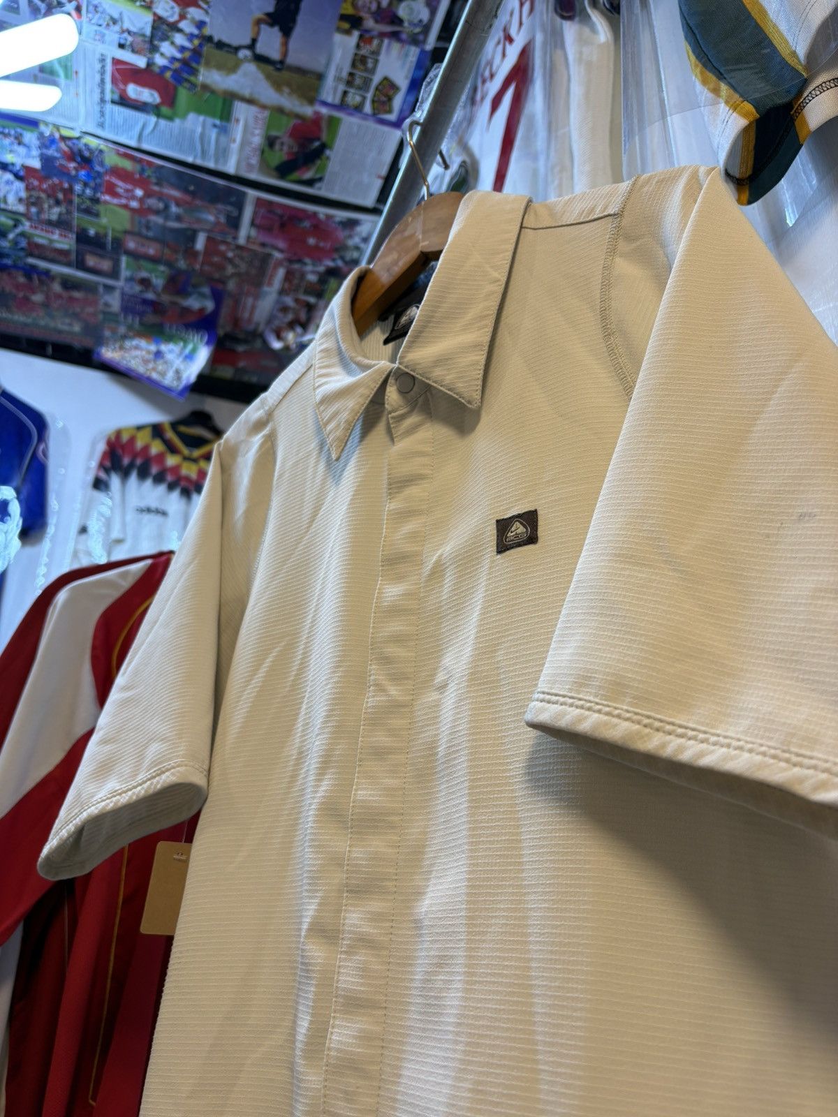 Nike Vintage Nike ACG Buttons-Up Shirt Size US S / EU 44-46 / 1 - 2 Thumbnail