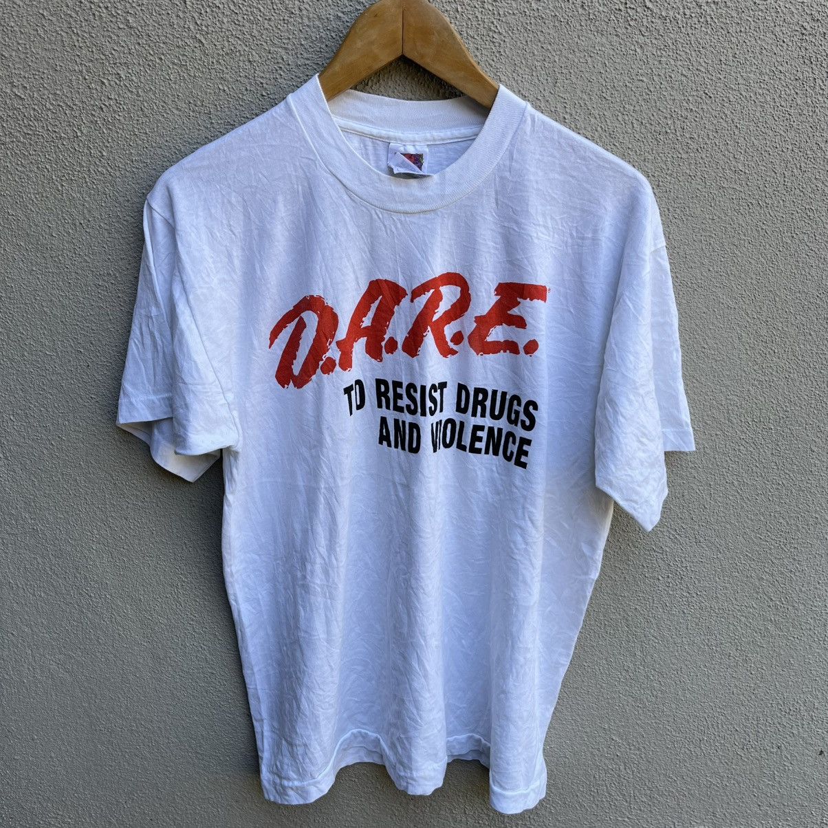 Vintage Vintage 90s DARE drugs tee with signature Size US L / EU 52-54 / 3 - 2 Thumbnail