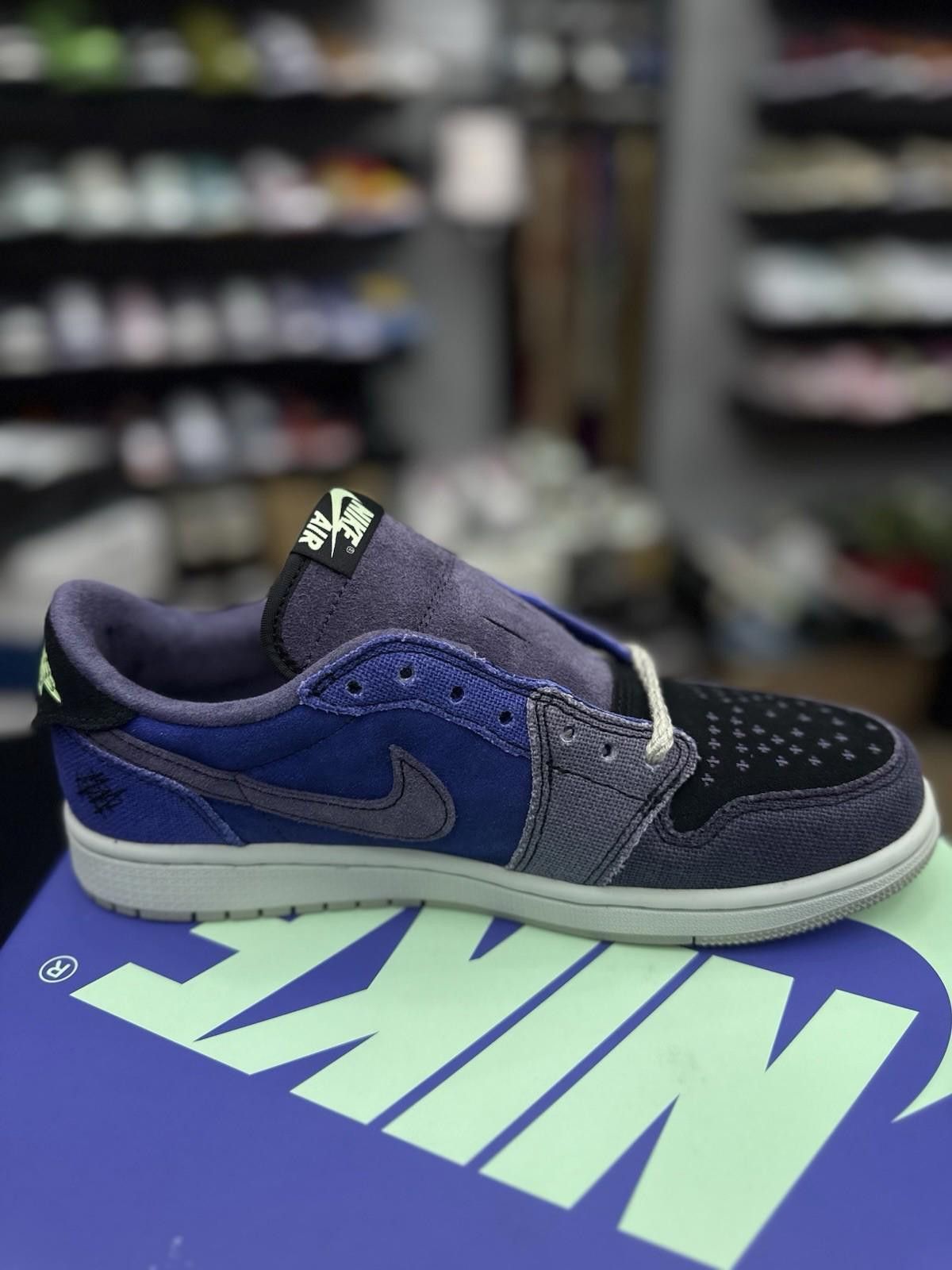 Jordan Brand 8.5 - Air Jordan 1 Low OG Zion Williamson ‘Voodoo Alternate Size US 8.5 / EU 41-42 - 9 Thumbnail