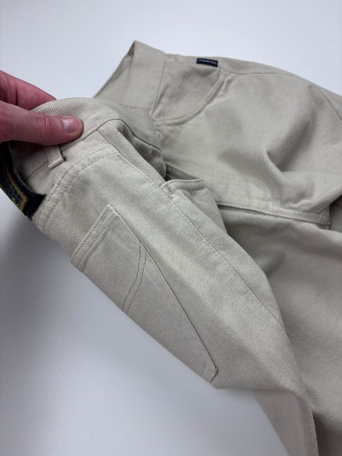Versace Vintage Versace Istante Jeans White Mens Size 34x32 Size US 34 / EU 50 - 9 Thumbnail