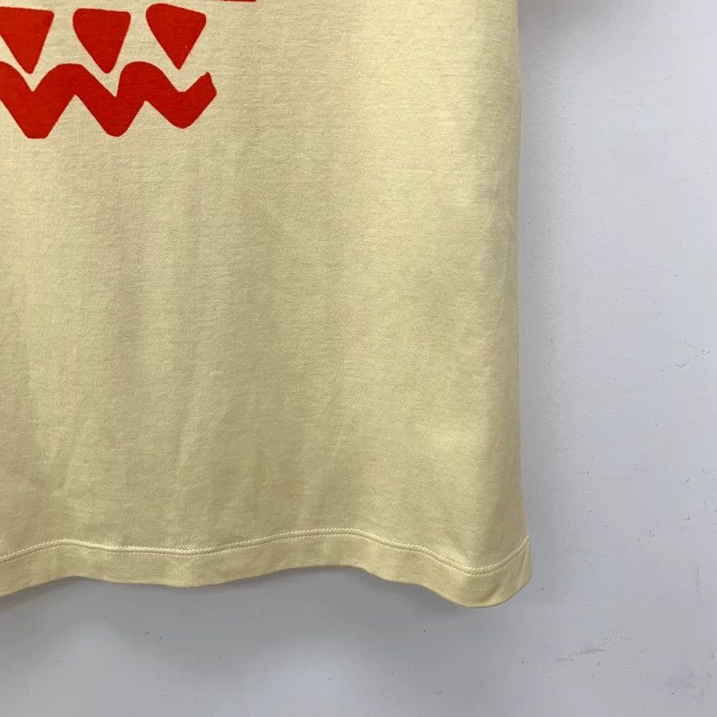 Louis Vuitton Louis Vuitton Yellow logo printed cotton crew neck short-s Size S / US 4 / IT 40 - 4 Thumbnail
