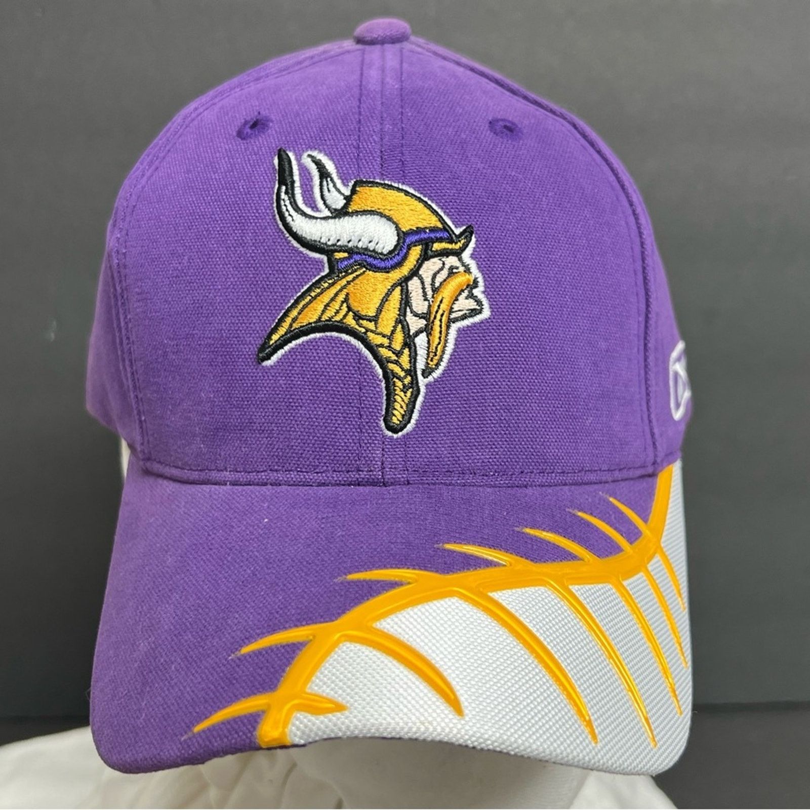 Reebok Vintage Minnesota Vikings Reebok Pro Line Hat Cap Wool Size ONE SIZE - 1 Thumbnail