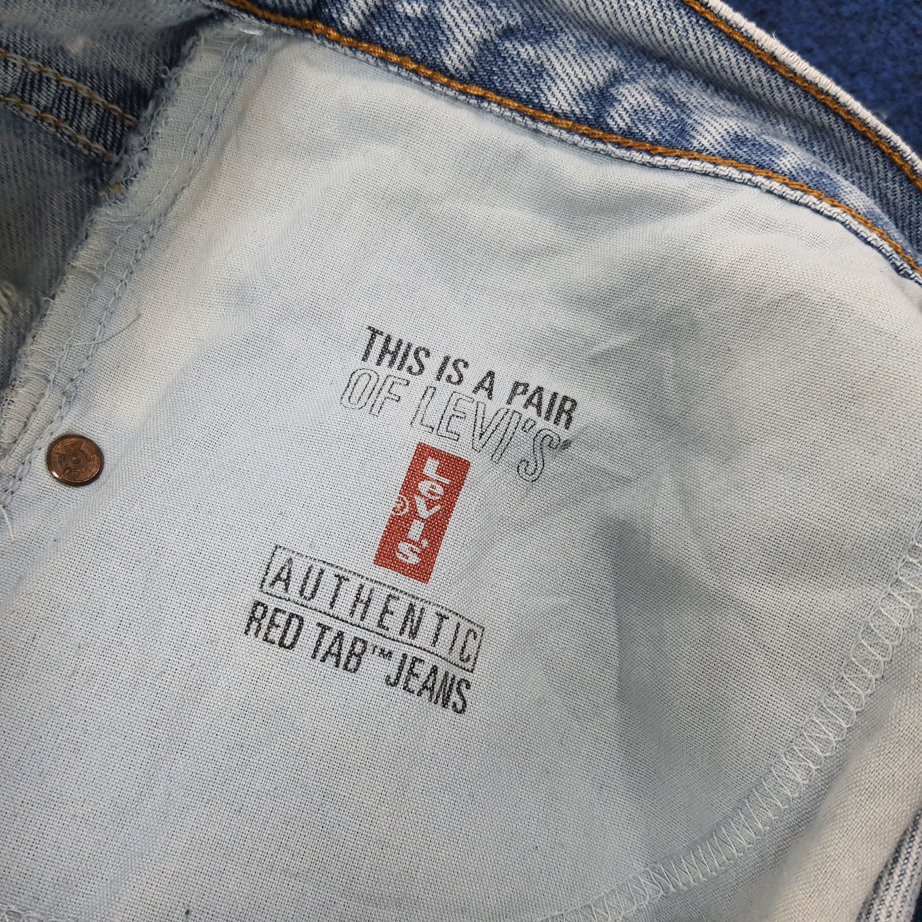 Levi's Vintage Levis 560 Red Tab Loose Fit Tapered Denim C265N10 Size US 33 - 10 Thumbnail