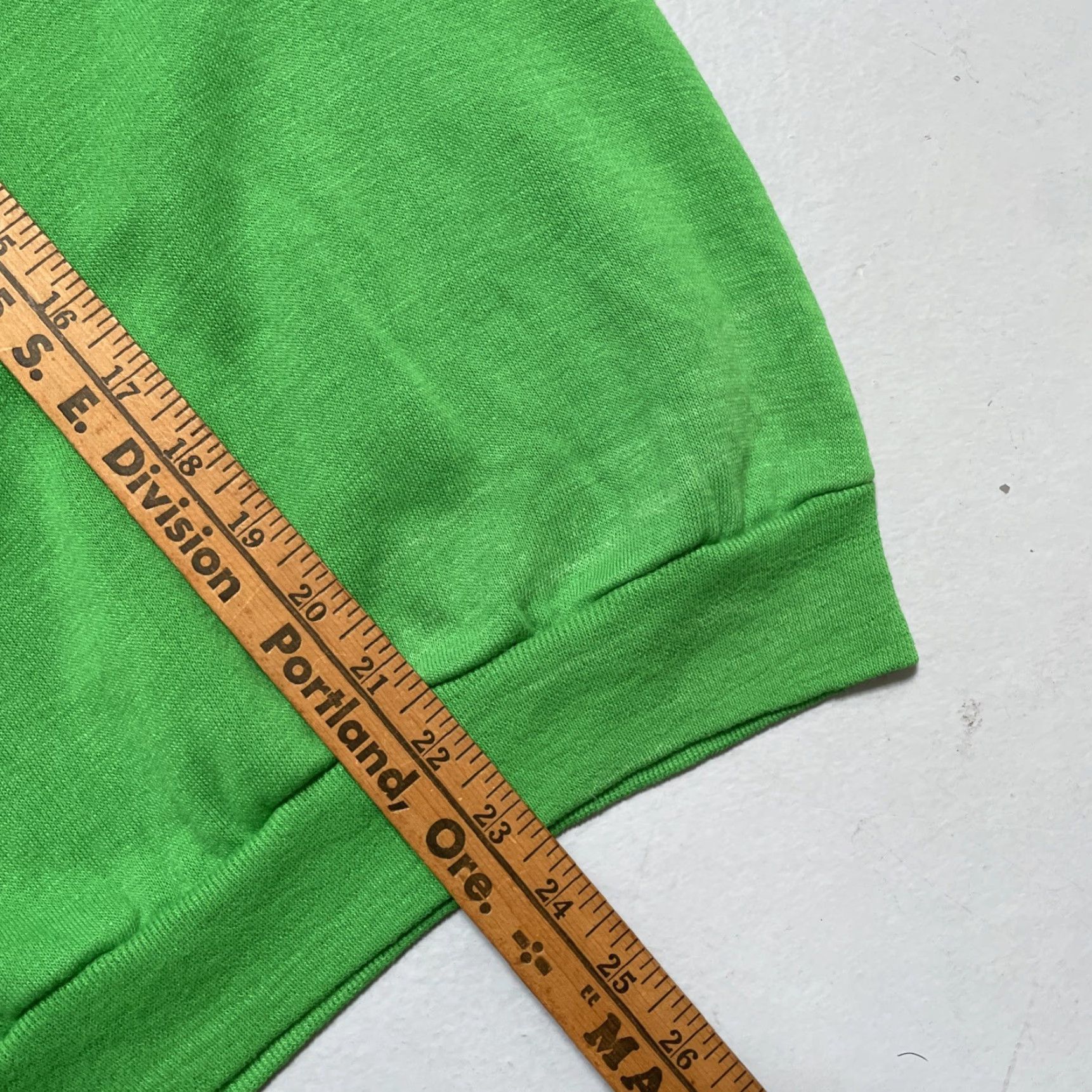 Vintage VINTAGE Creslan Casual 1960s-1970s Acrylic Sweatshirt T-Shirt Green M Unisex Adults Pullover 60s 70s Mod Rockabilly Americana Shirt Boys Mens Womens Size US M / EU 48-50 / 2 - 5 Thumbnail