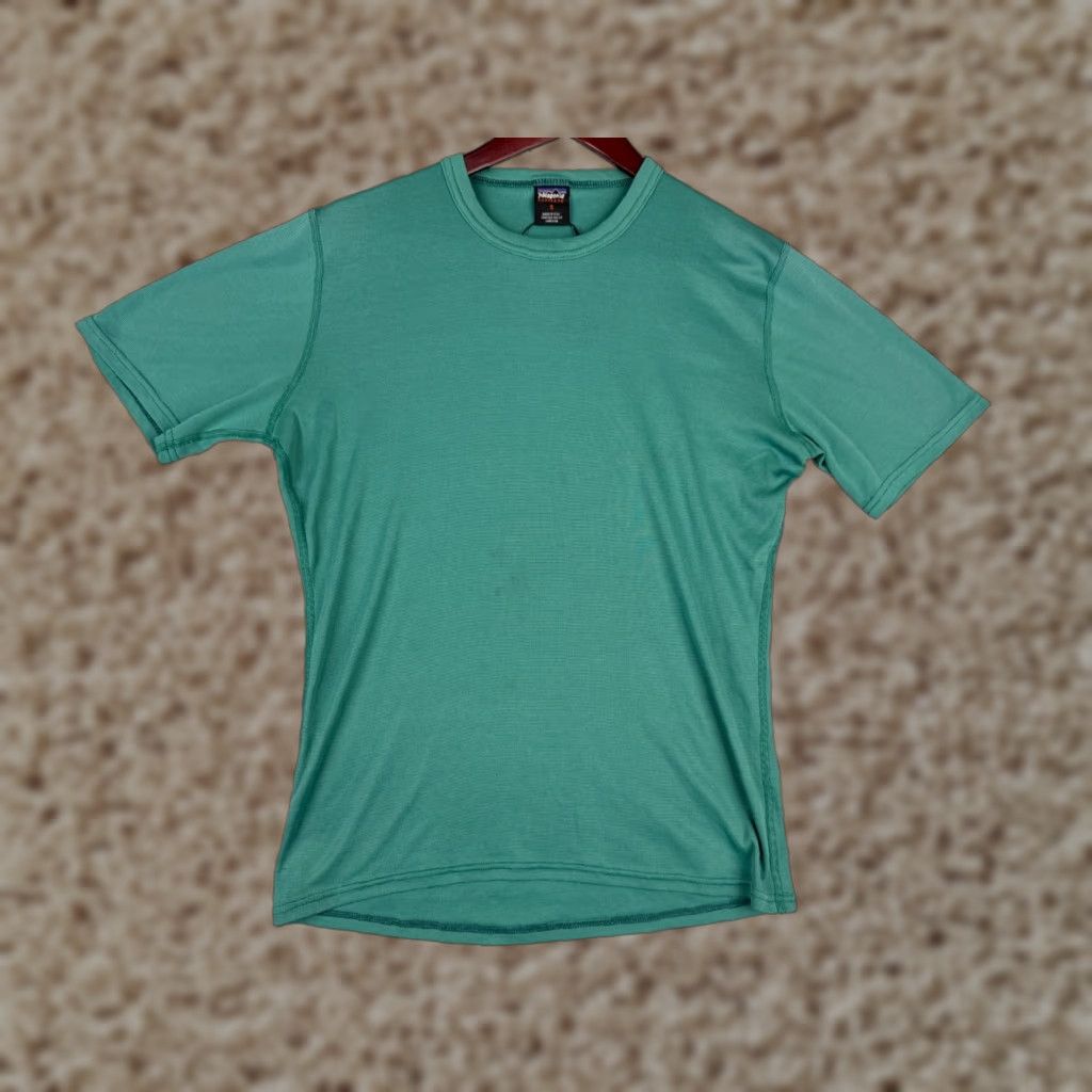 Patagonia VINTAGE Patagonia Shirt Men S Green Capilene Short Sleeve Polyester Layering Size US S / EU 44-46 / 1 - 1 Thumbnail