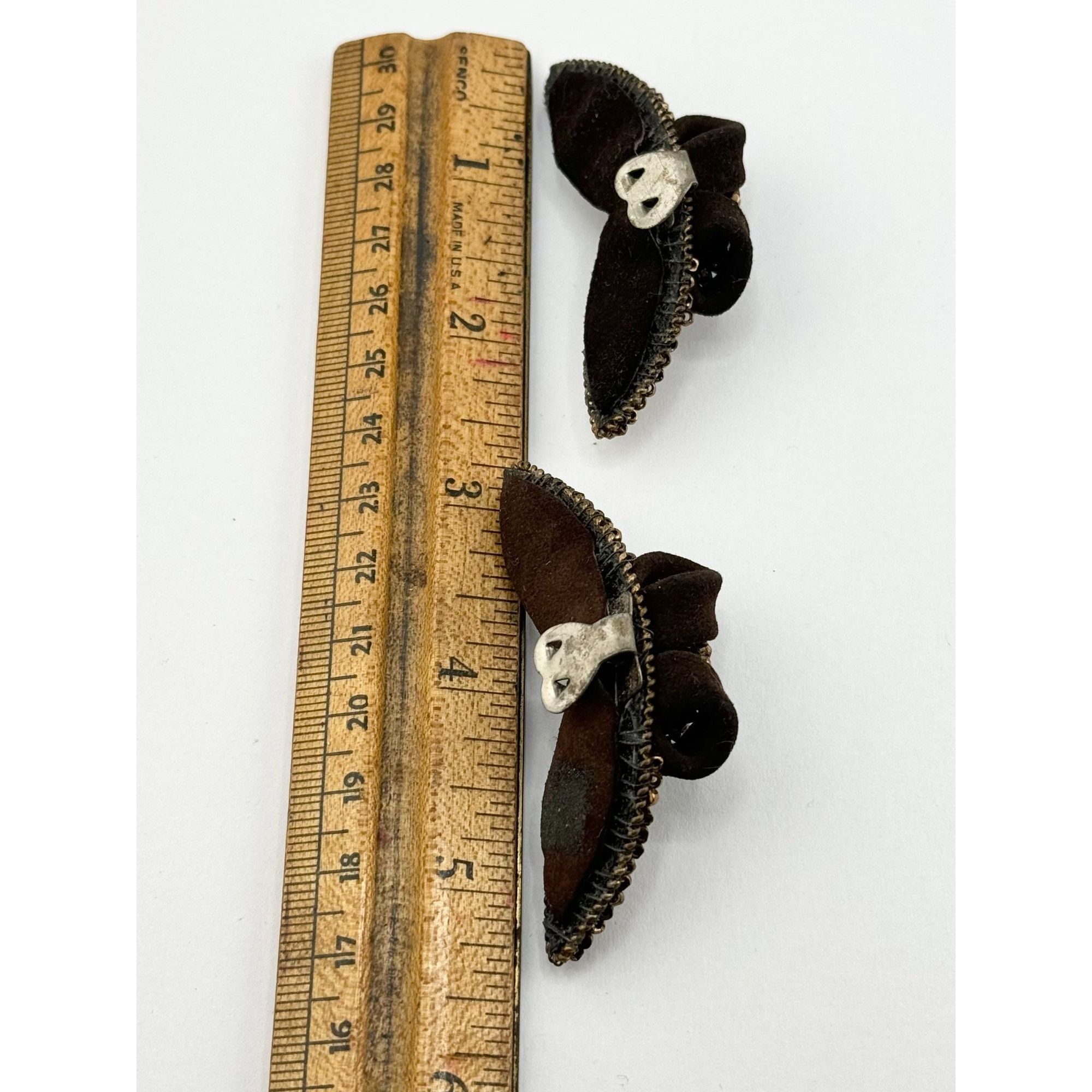 Vintage Vintage brown beaded floral shoe clips Size ONE SIZE - 4 Thumbnail