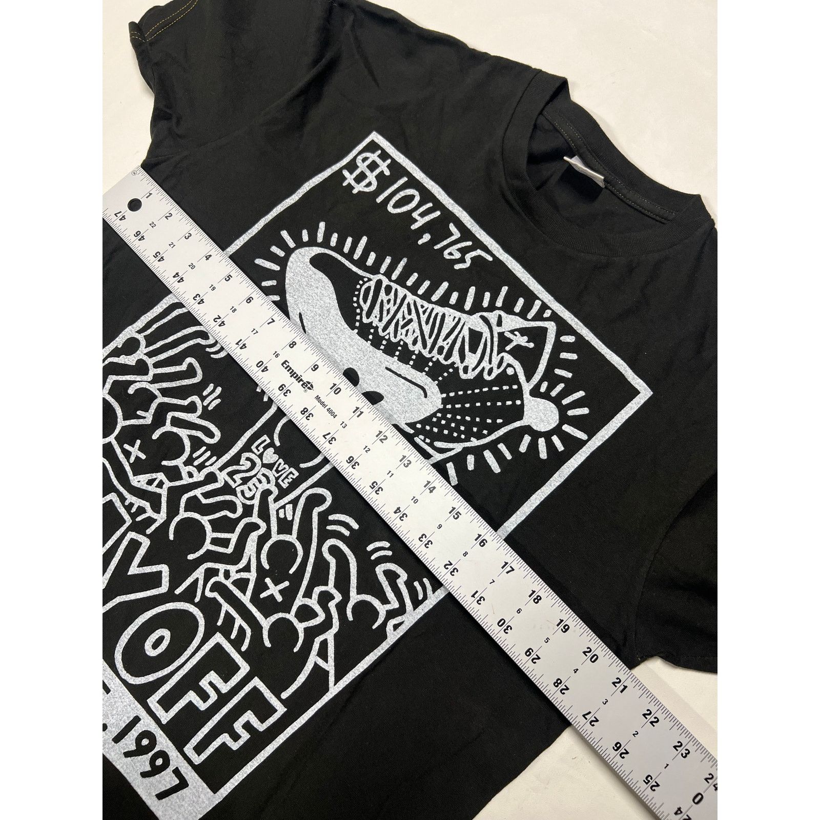 Supreme Supreme Keith Haring Play off Jordan Tee Size US L / EU 52-54 / 3 - 5 Thumbnail