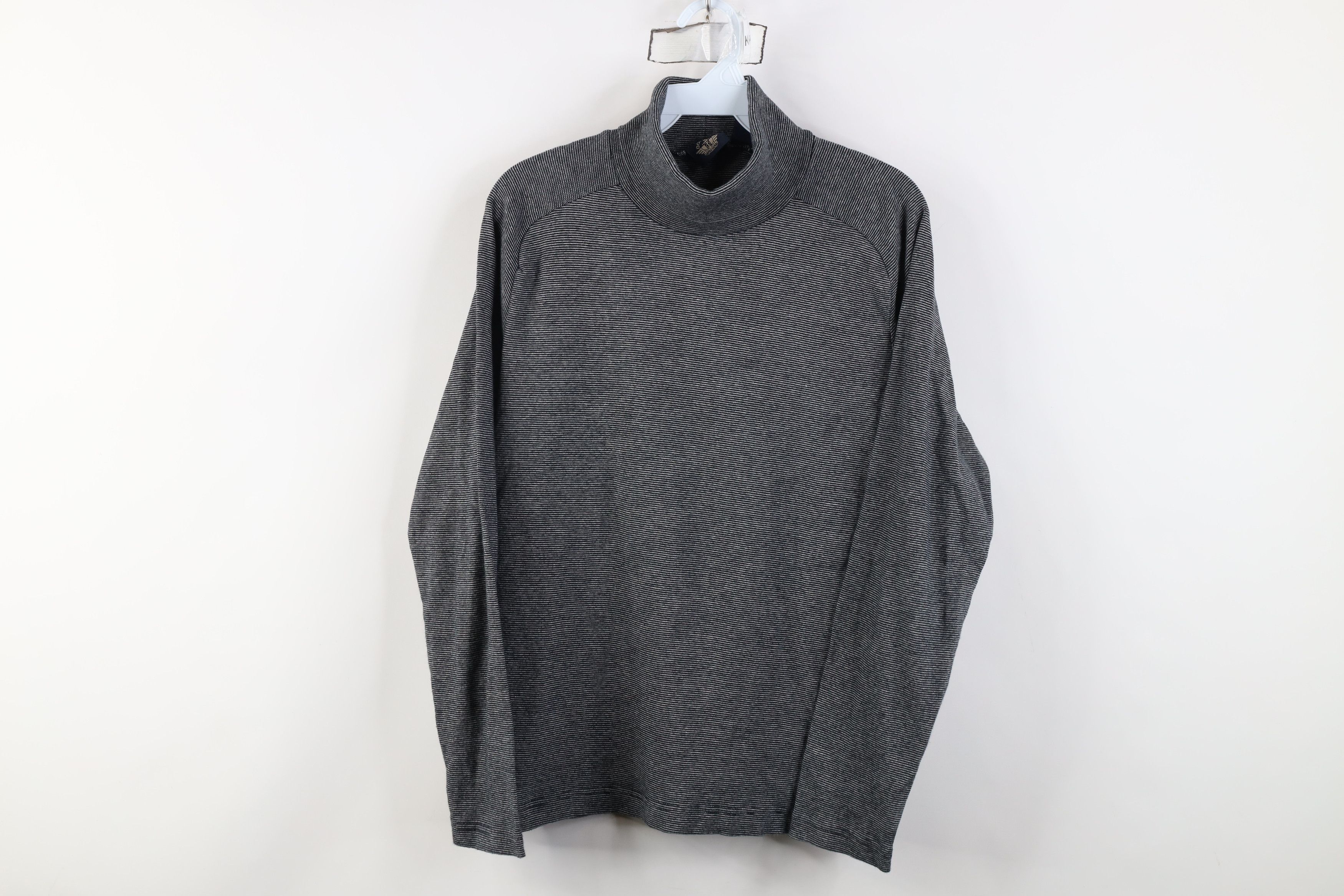 Vintage Vintage 90s Streetwear Long Sleeve Turtleneck T-Shirt USA Size L / US 10 / IT 46 - 1 Thumbnail