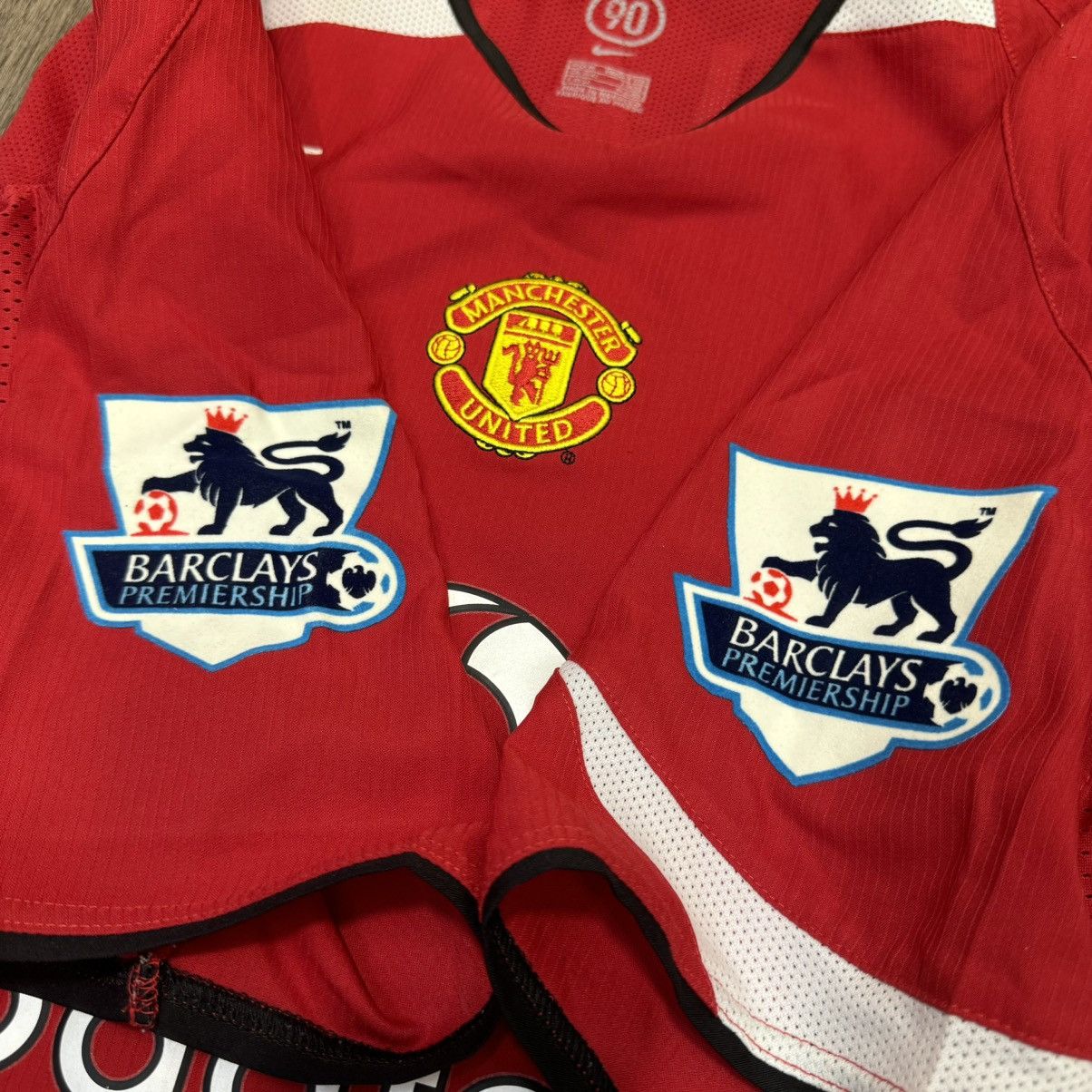 Nike Manchester united 04/06 home shirt #7 Ronaldo Size US M / EU 48-50 / 2 - 5 Thumbnail
