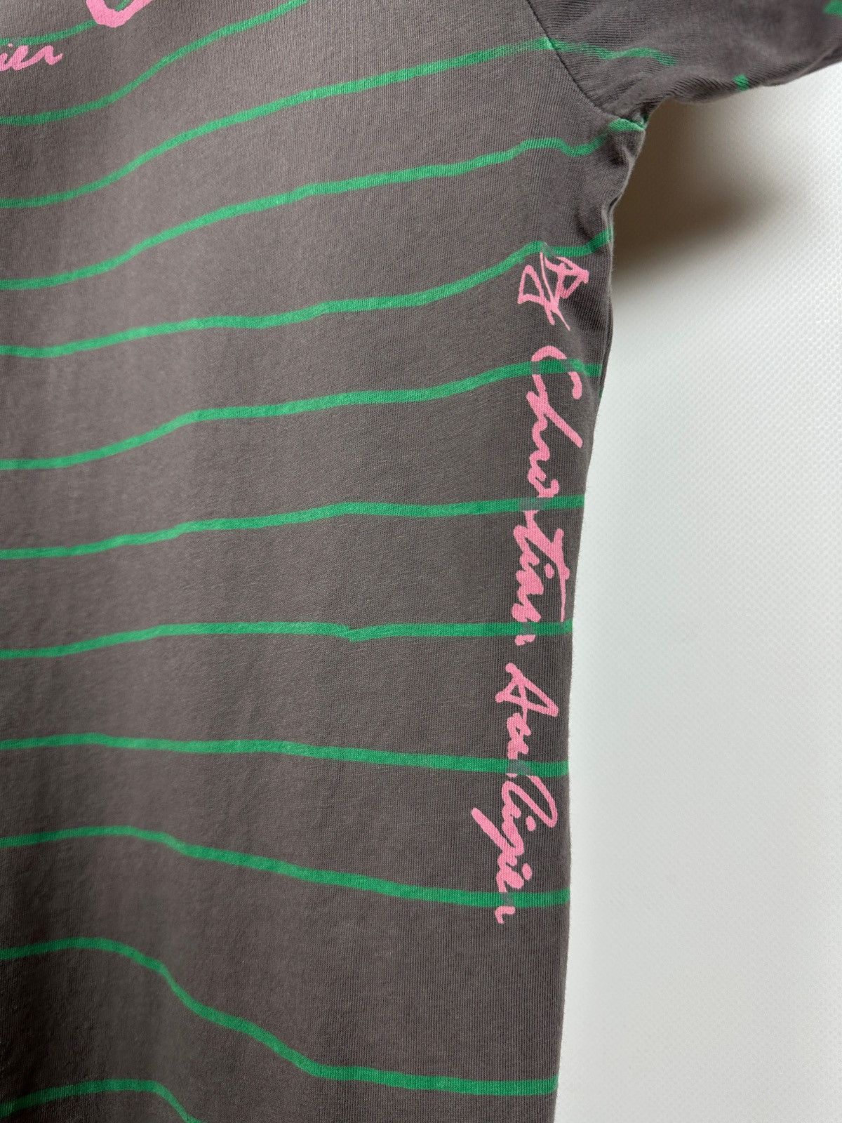 Christian Audigier Vintage Ed Hardy by Christian Audigier V-Neck Skull T-Shirt Size US L / EU 52-54 / 3 - 16 Thumbnail