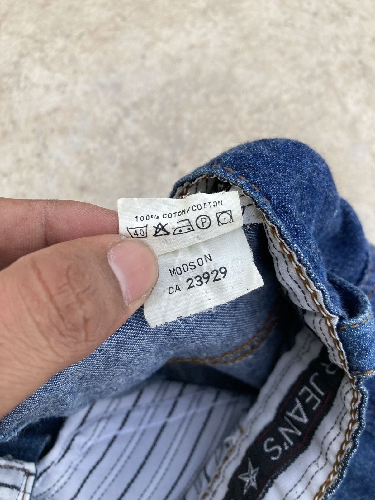 Jean Paul Gaultier Vintage 80’s Gaultier Jean’s Bucke Back Jean Paul Gaultier Size 30" / US 8 / IT 44 - 13 Thumbnail