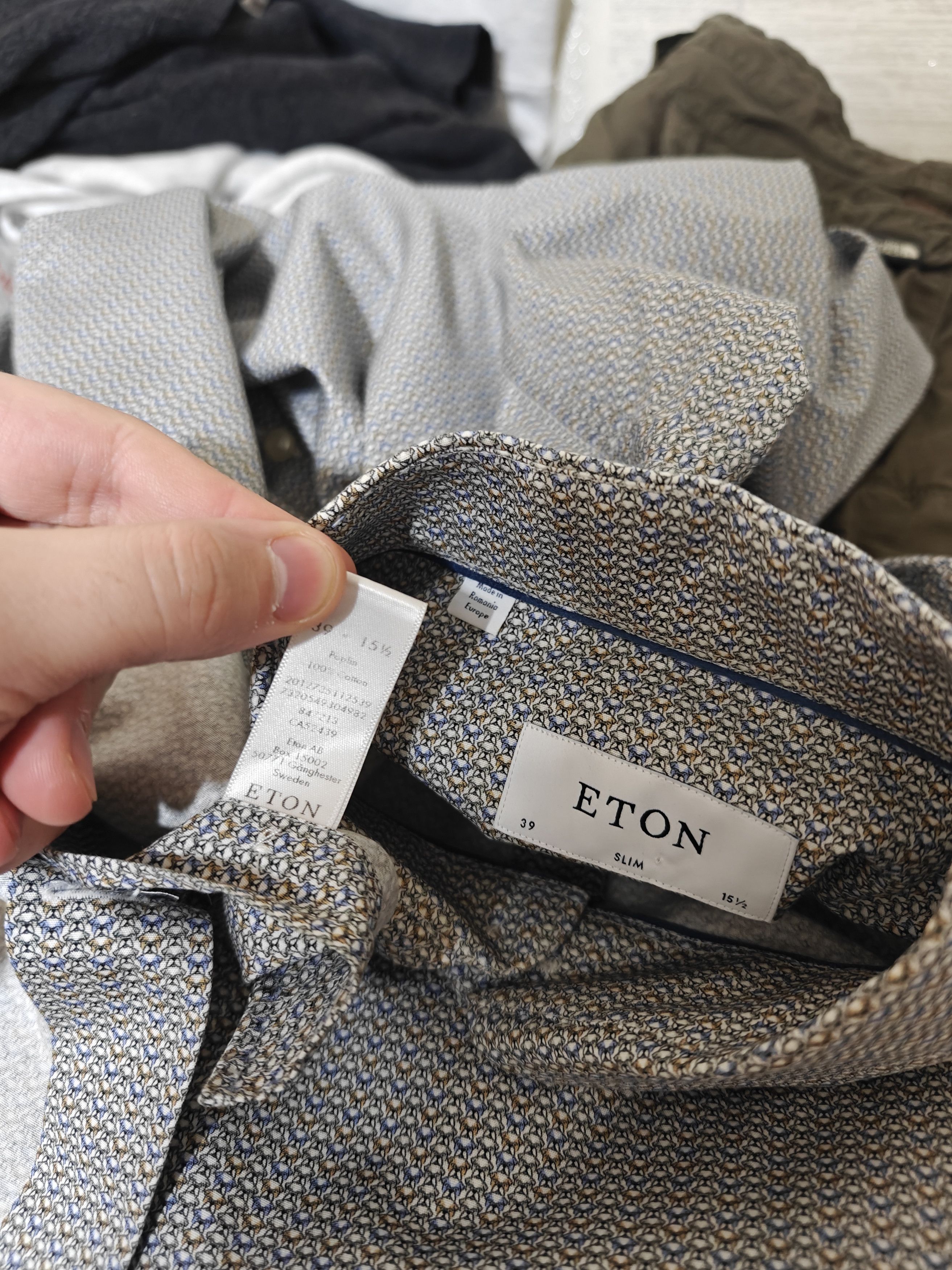 Eton ETON Shirt Button Funny Dogs Monogram size 39 15 1/2 (M) Size US M / EU 48-50 / 2 - 8 Thumbnail