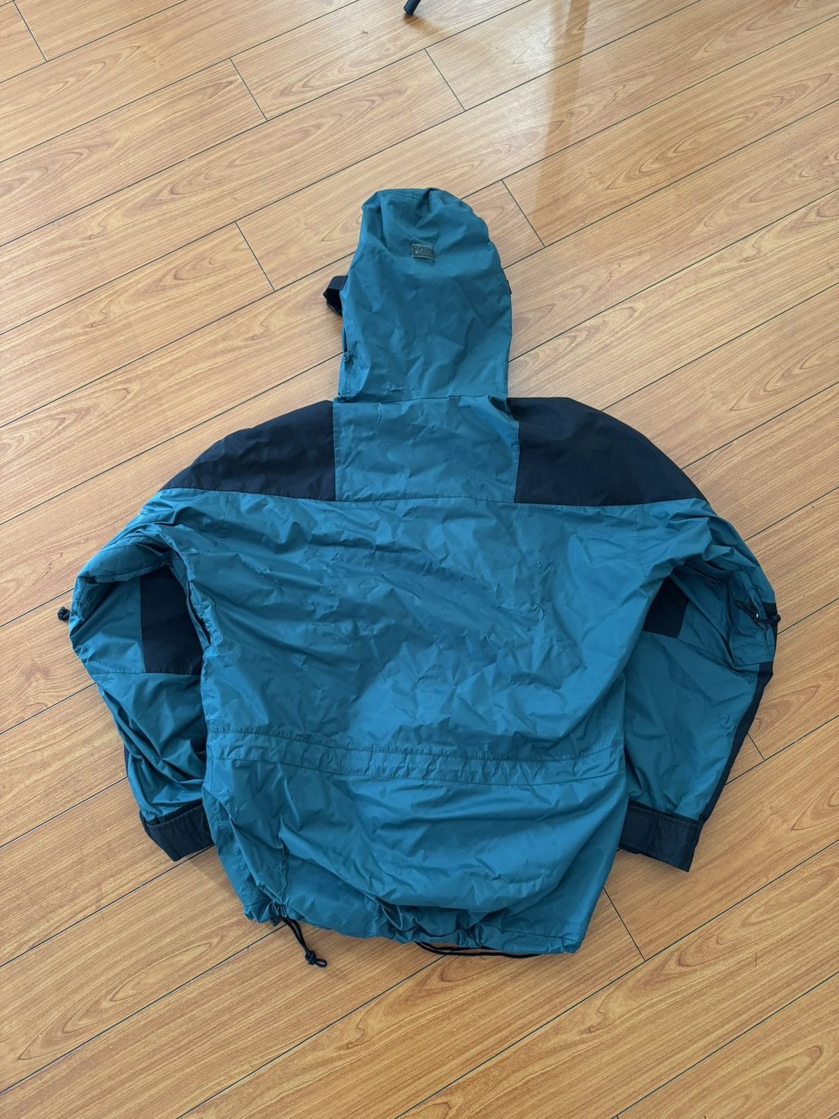 The North Face The north face shell jacket Size US L / EU 52-54 / 3 - 4 Thumbnail