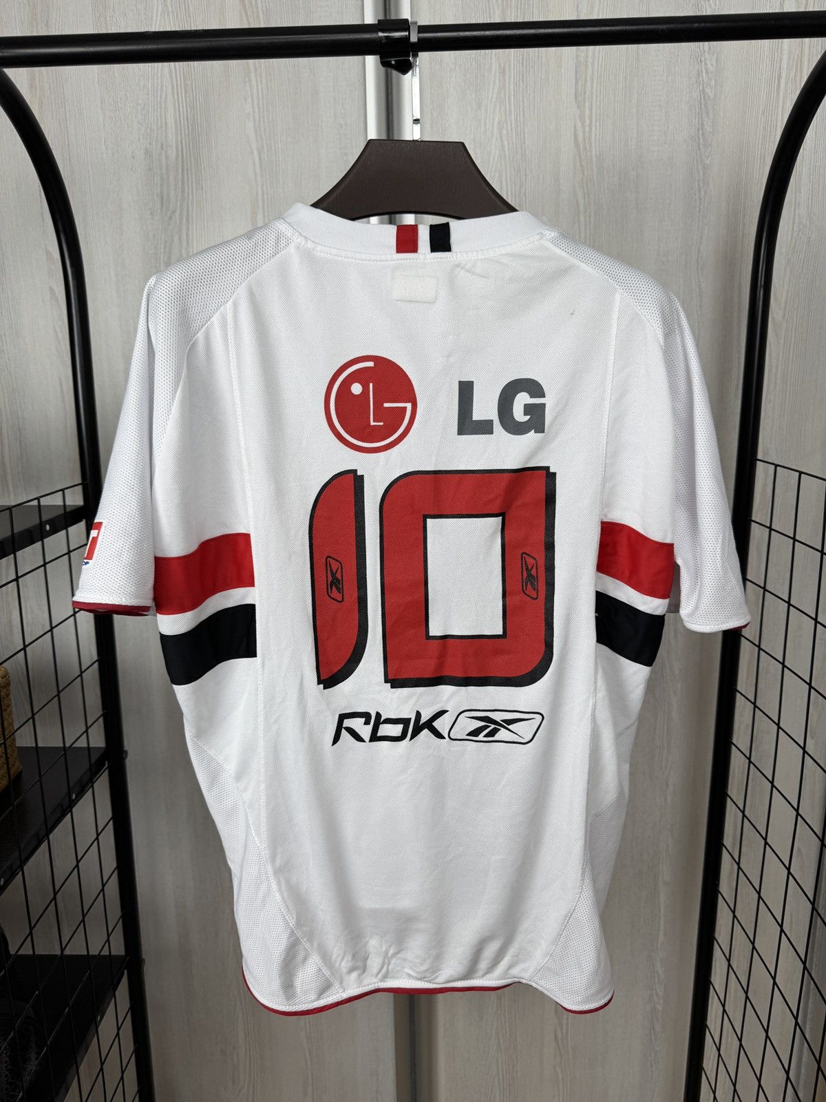 Reebok San Paolo Reebok vintage #10 soccer jersey football shirt Size US L / EU 52-54 / 3 - 12 Thumbnail