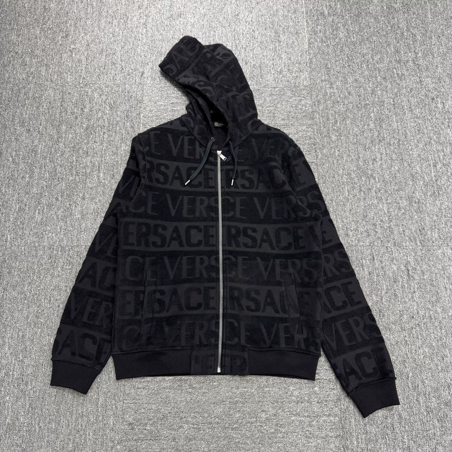 Versace Versace Letter All-Over Print Hoodie Size US L / EU 52-54 / 3 - 1 Thumbnail