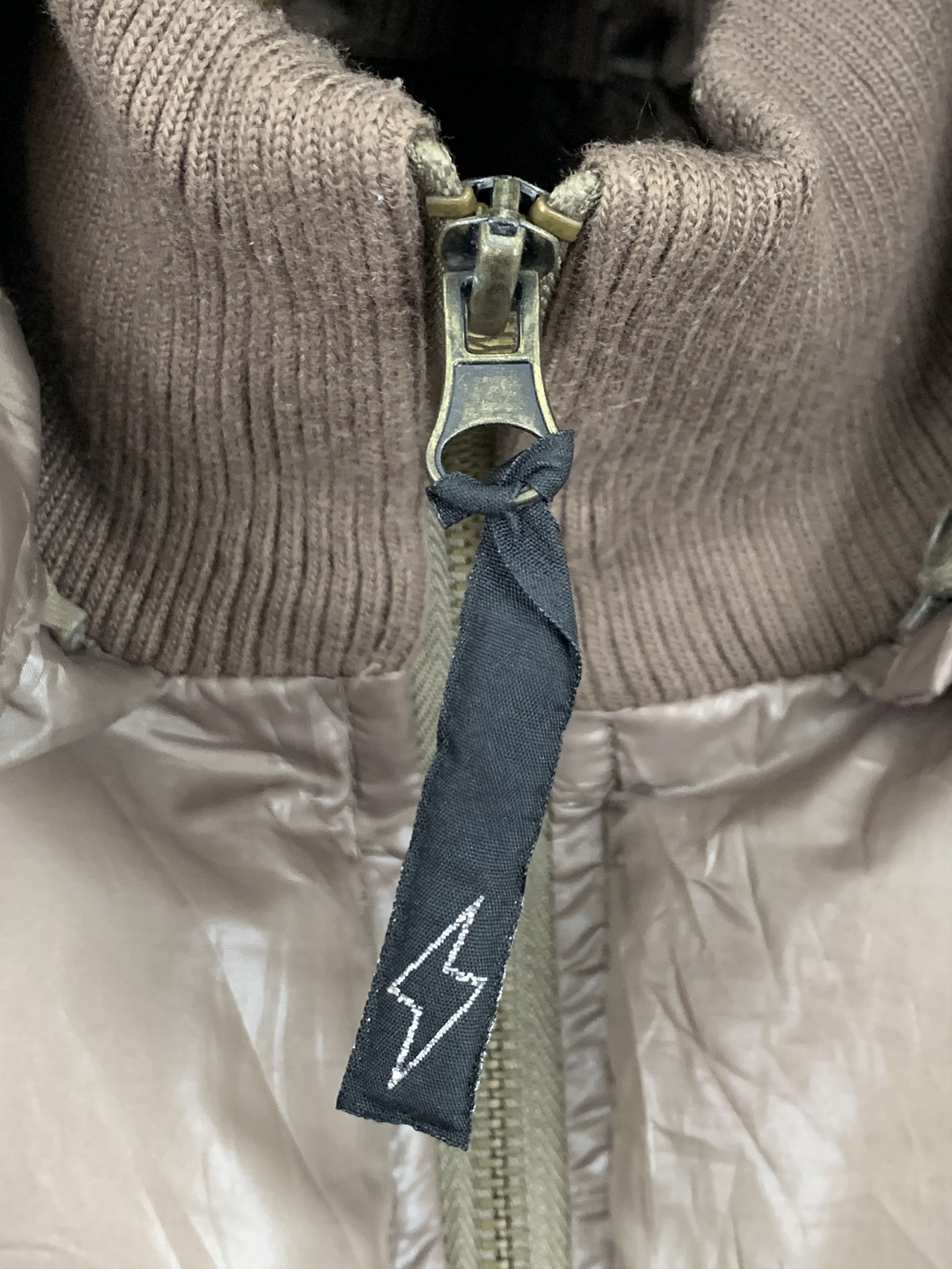 Japanese Brand Vintage Japanese Brand Hoodie Puffer Fishing Vests J0988 Size US M / EU 48-50 / 2 - 6 Thumbnail
