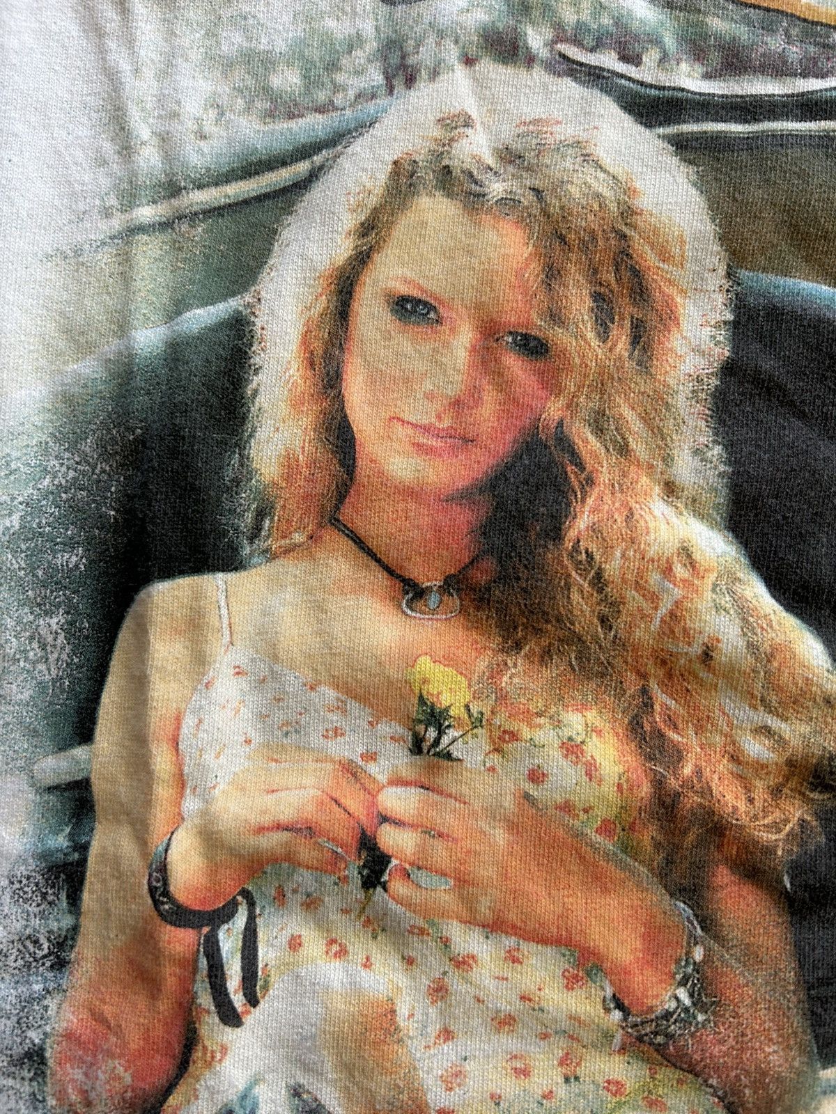 Vintage *Rare* 2007 Taylor Swift Official Debut Tim McGraw Tee Size US L / EU 52-54 / 3 - 4 Thumbnail