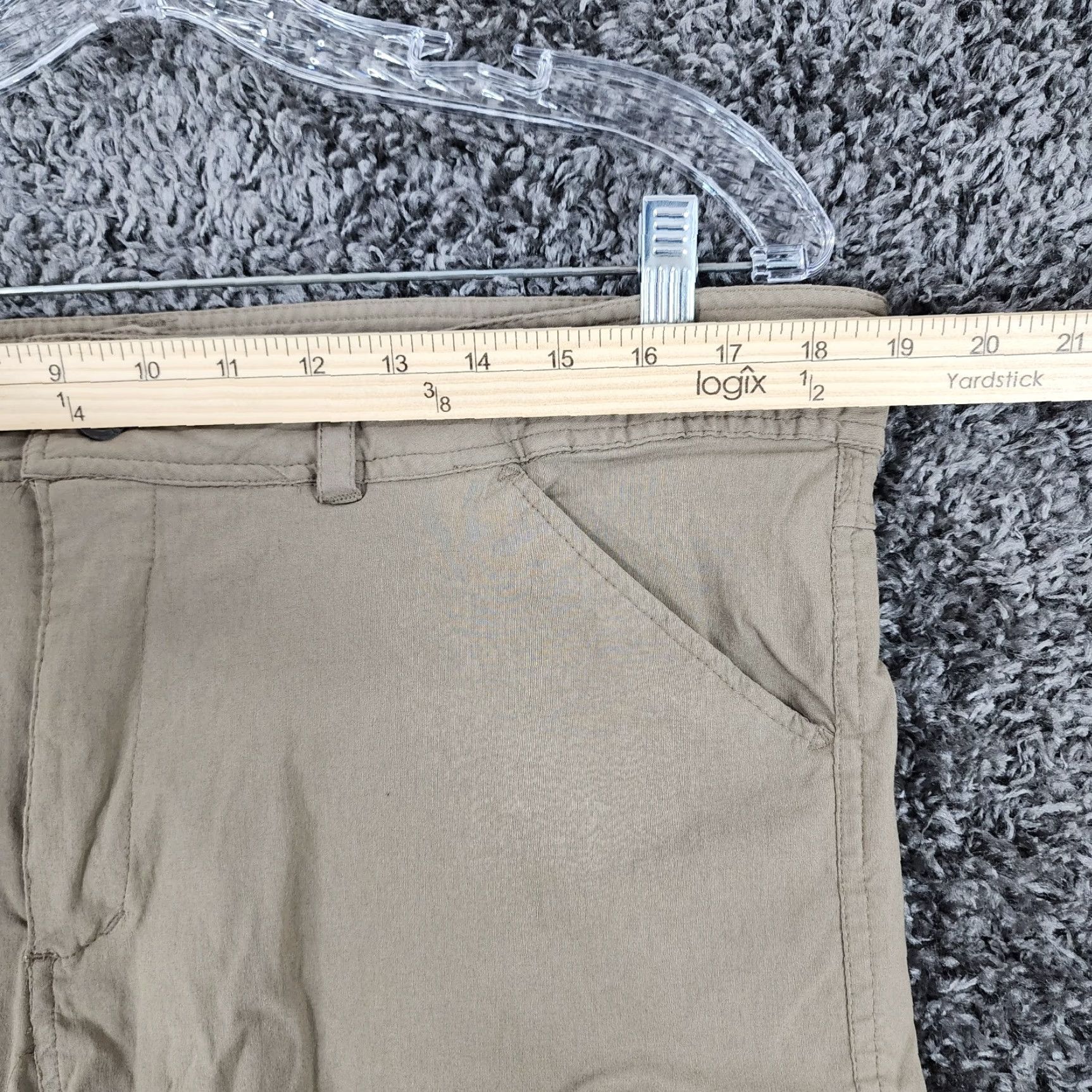 Vintage GERRY Cargo Shorts Outdoor Mens Brown Size 38 Nylon Rayon, Hiking, Regular, Men's Clothing Size US 38 / EU 54 - 3 Thumbnail