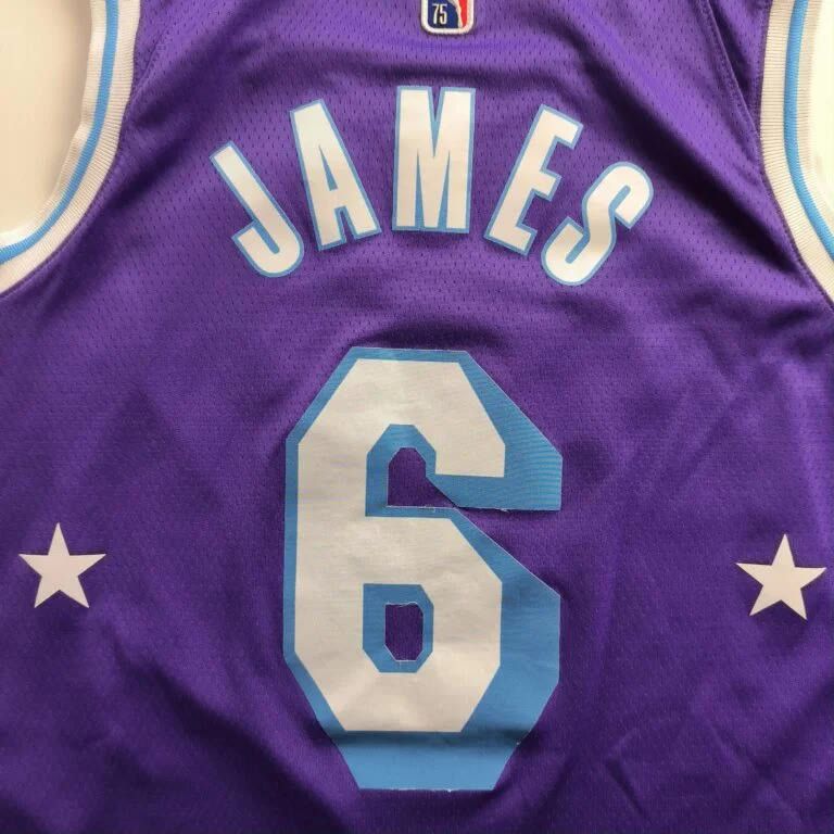 Nike Los Angeles Lakers LeBron James City Edition NBA jersey L Size US L / EU 52-54 / 3 - 9 Thumbnail