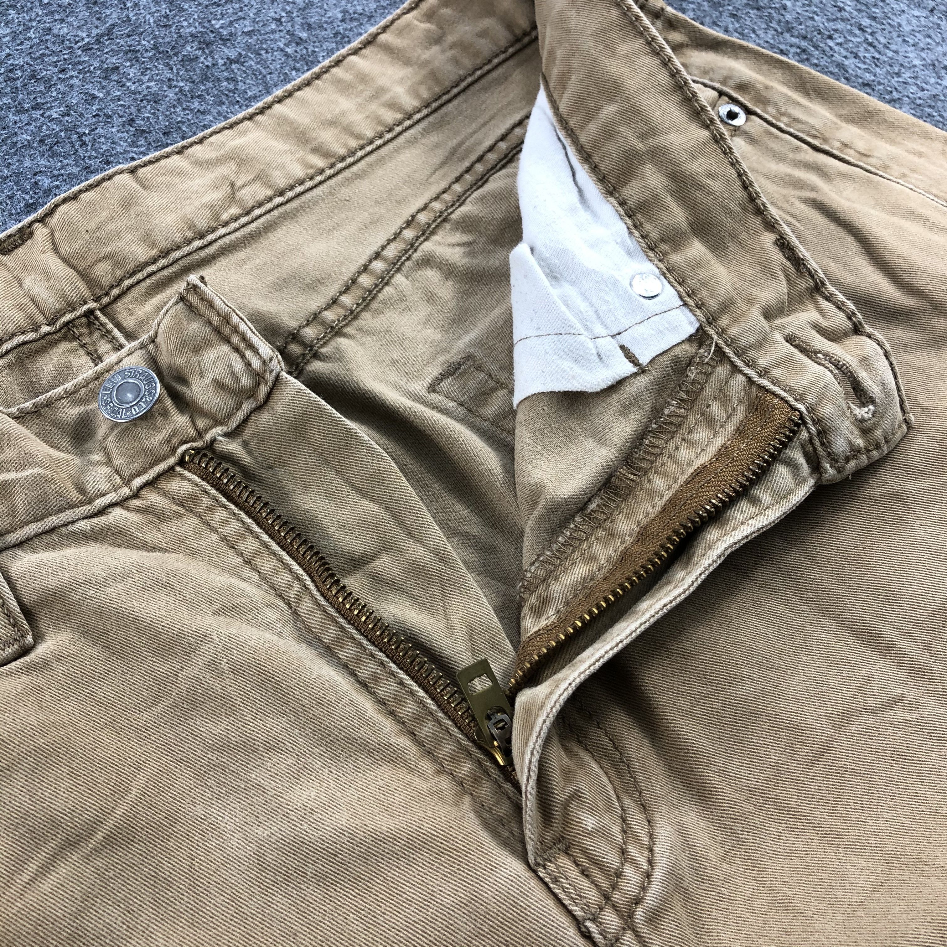 Levi's Vintage Brown Levis 514 Jeans-J936 Size US 35 - 8 Thumbnail