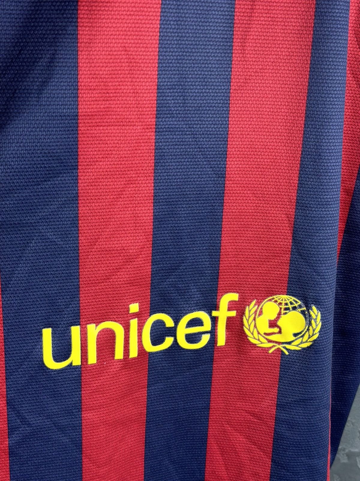 Vintage FC BARCELONA Football Shirt Jersey 2013-2014 Home Size US M / EU 48-50 / 2 - 8 Thumbnail