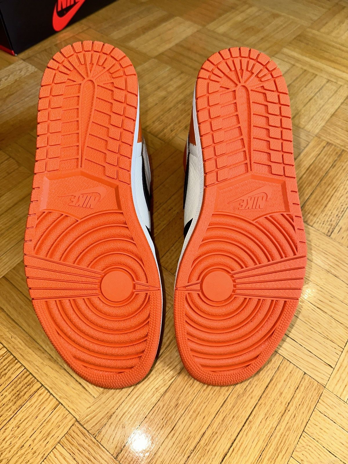 Jordan Brand Jordan 1 Shattered BackBoard Size 11 Size US 11 / EU 44 - 6 Thumbnail