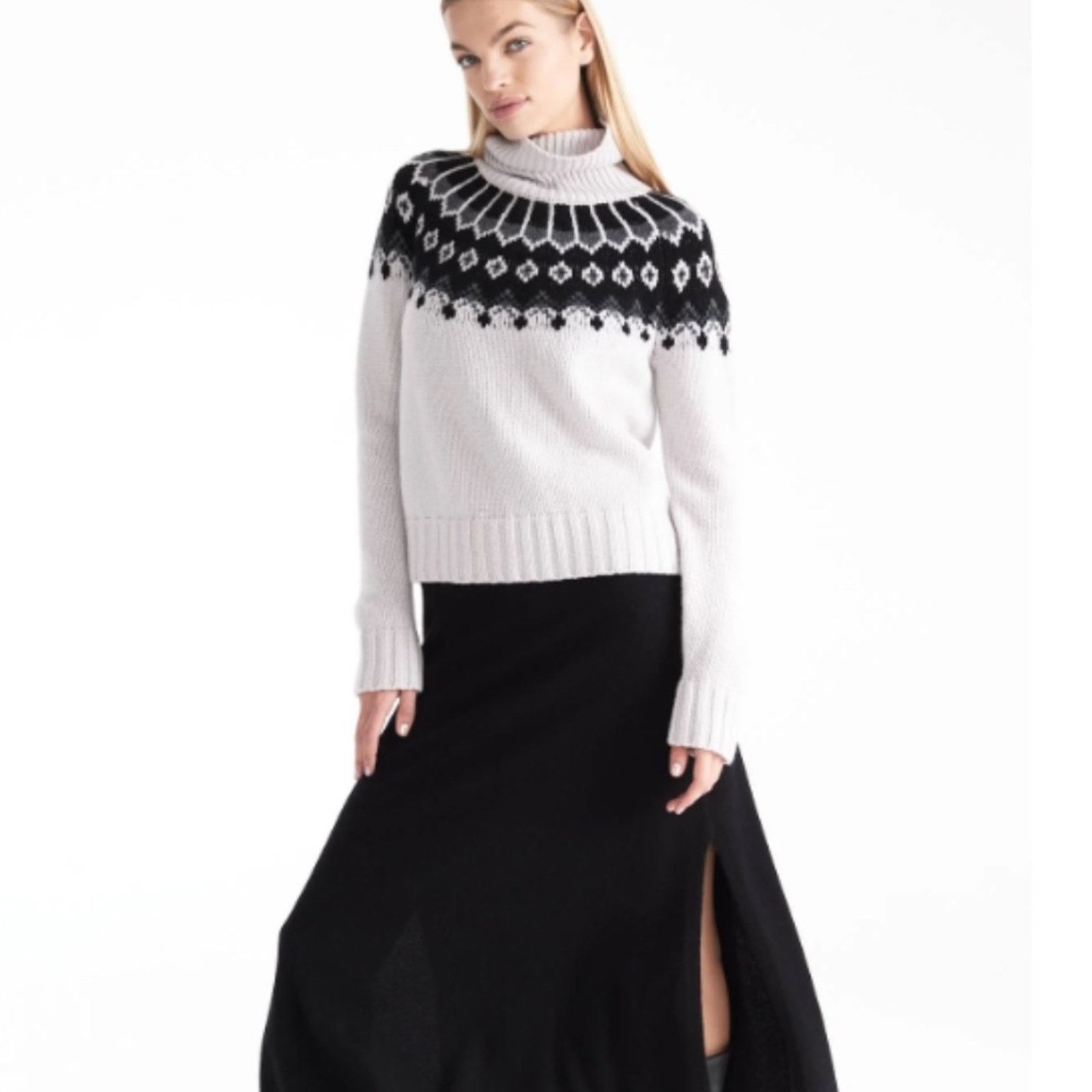 NakedCashmere JOLENE PATTERN TURTLENECK CASHMERE SWEATER NAKEDCASHMERE Size L / US 10 / IT 46 - 2 Thumbnail