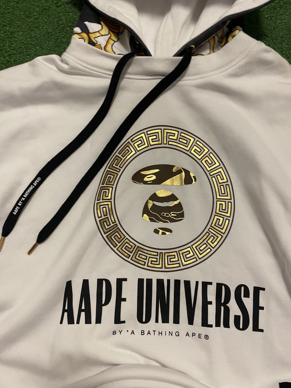 Aape White AAPE By A Bathing Ape Hoodie. Size M. Size US M / EU 48-50 / 2 - 5 Thumbnail