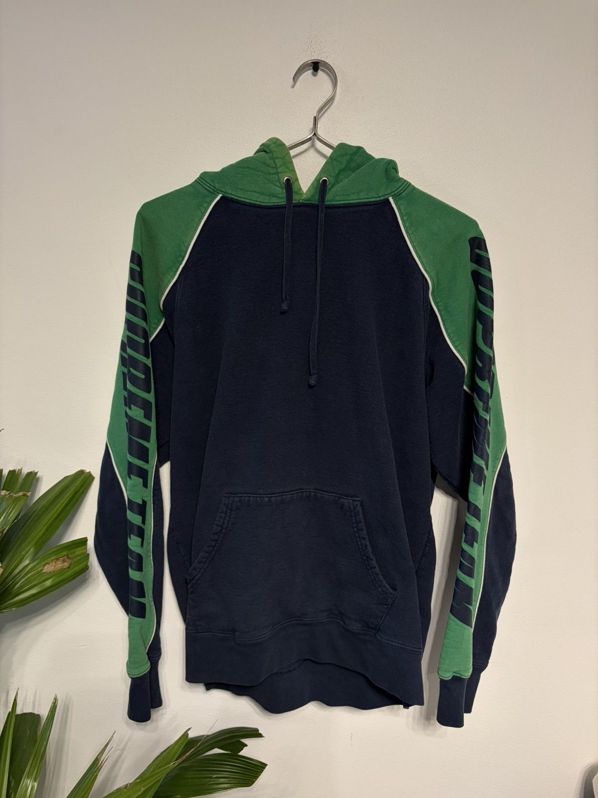 Supreme Supreme AKIRA Arm Hooded sweatshirt Hoody sz M | Grailed
