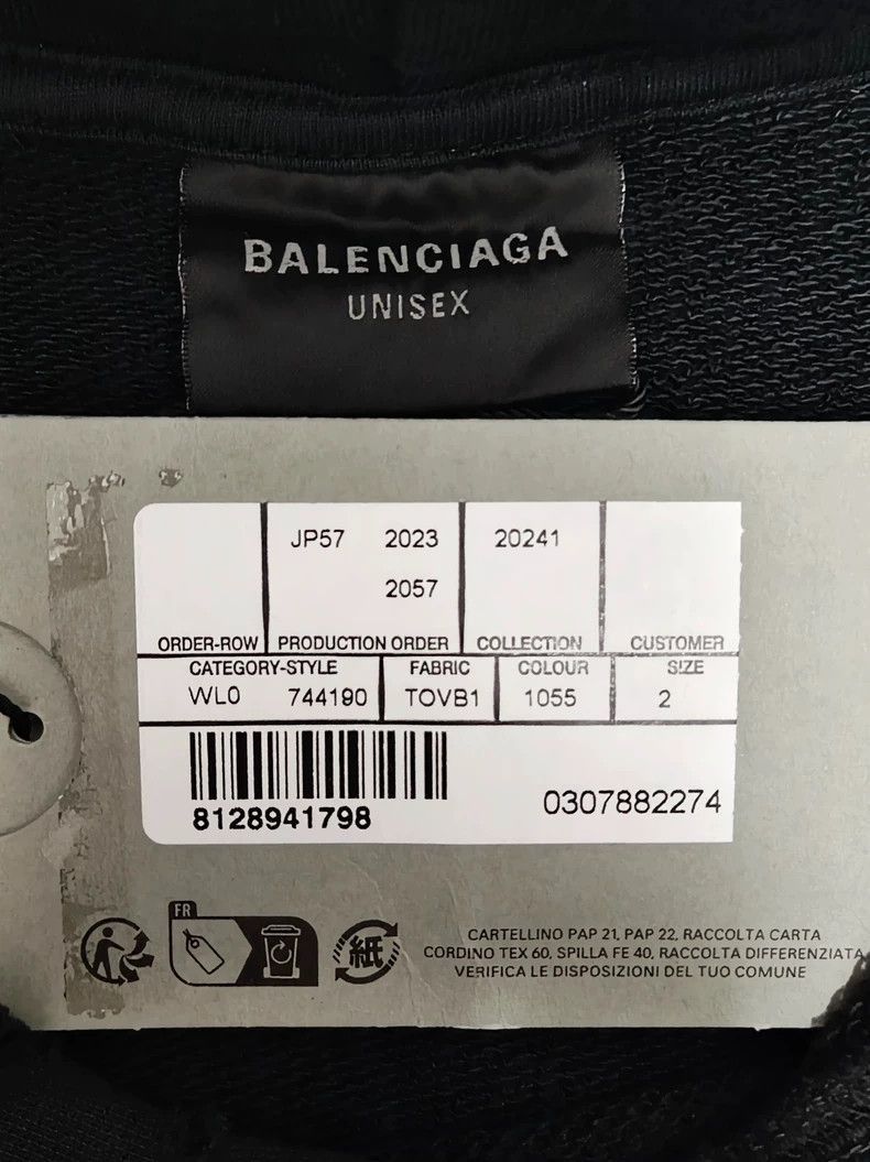 Balenciaga Balenciaga 23SS adhesive tape TAPE TYPE embossed paper hood Size US M / EU 48-50 / 2 - 5 Thumbnail