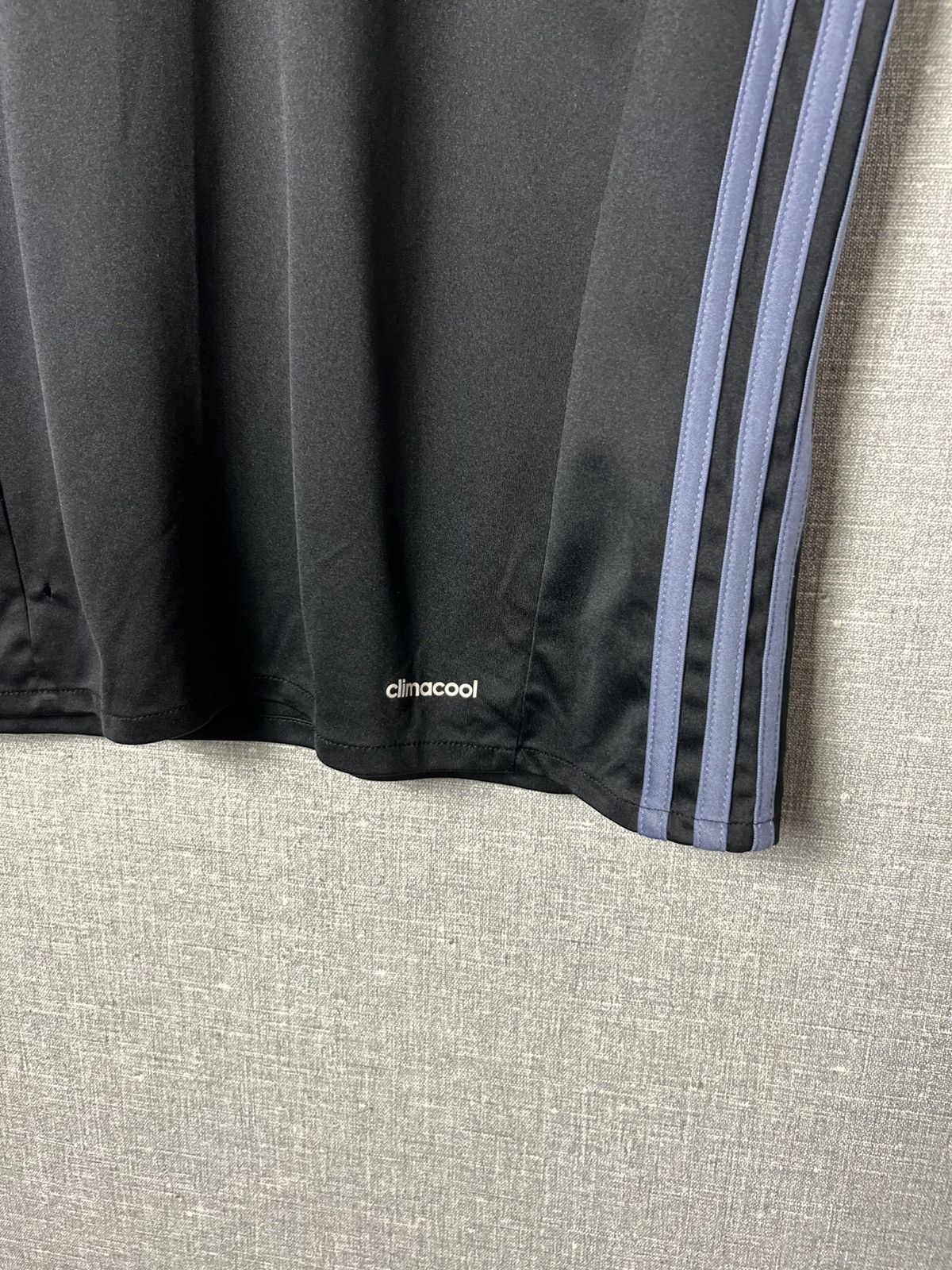 Adidas Real Madrid 2016/17 Adidas Third Jersey Size US S / EU 44-46 / 1 - 8 Thumbnail