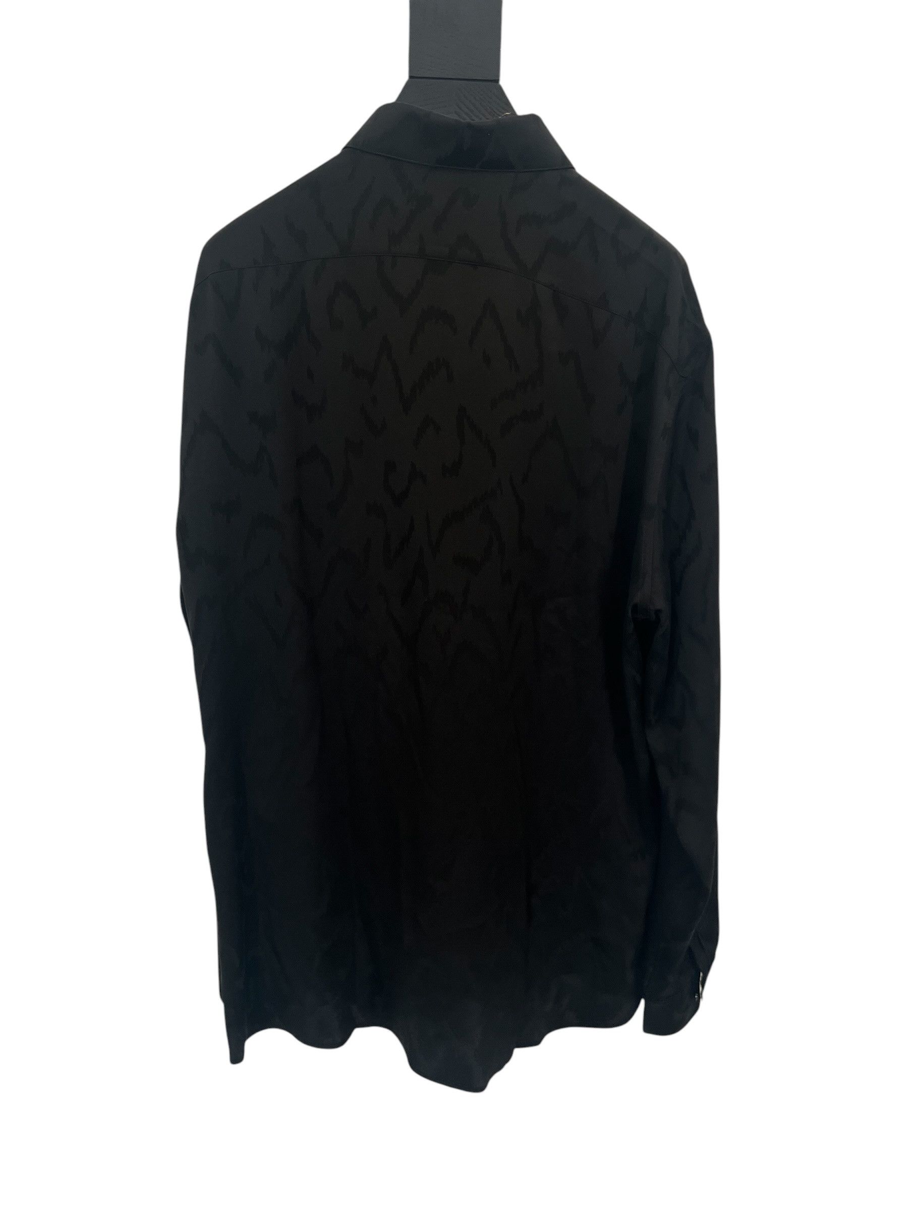 Saint Laurent Paris Saint Laurent matt and shiny silk shirt Size US L / EU 52-54 / 3 - 3 Thumbnail