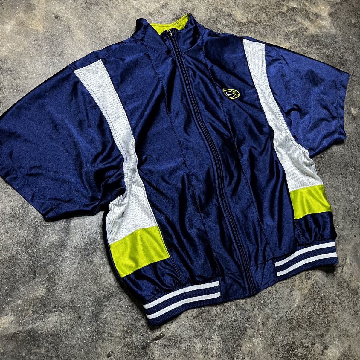 Vintage vintage 90s nike basketball zip up warm up jersey Size US L / EU 52-54 / 3 - 1 Thumbnail