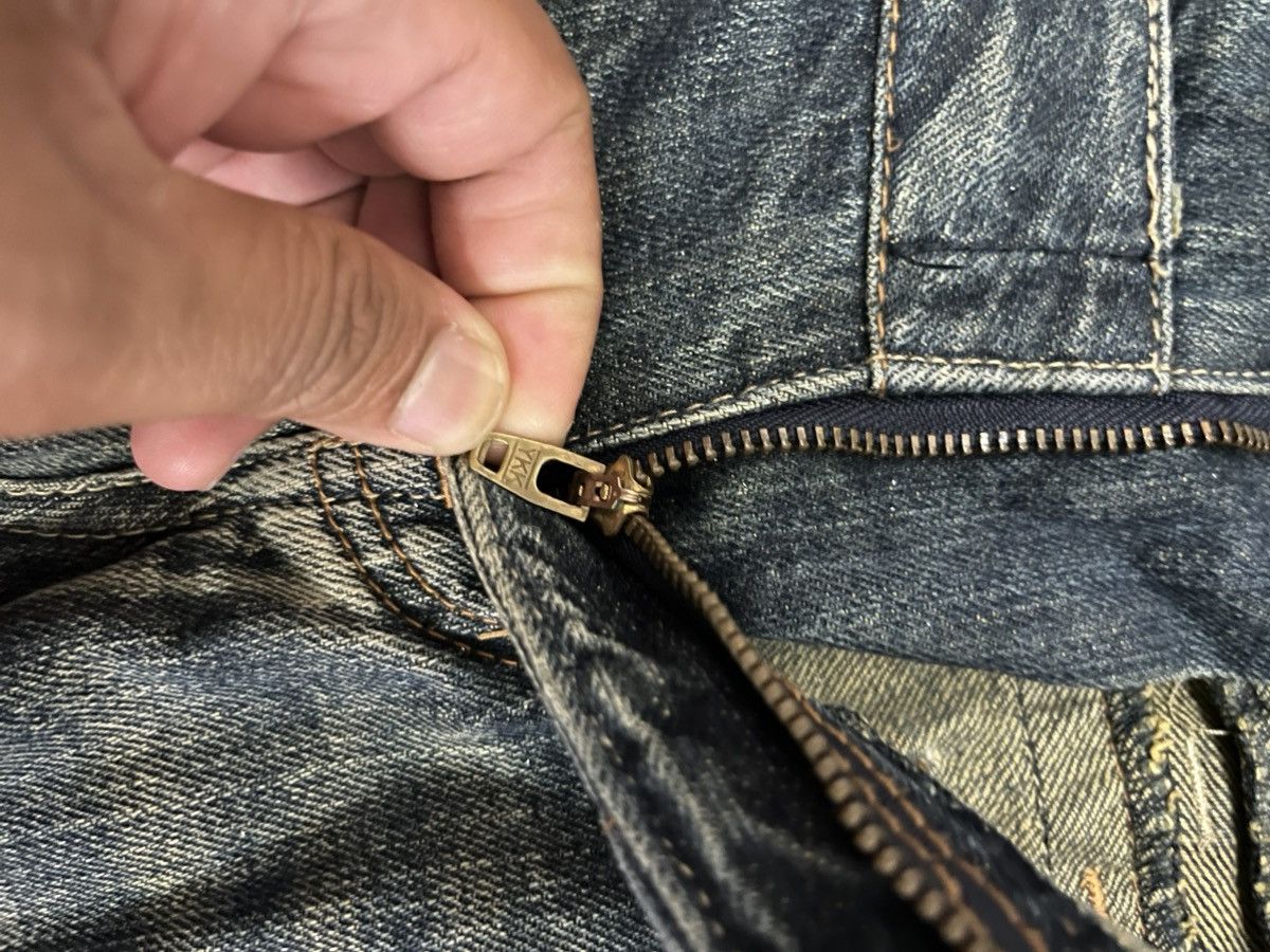 Japanese Brand DOUBLE WAIST DOMINATE HANDCRAFTED DISTRESED DENIM Size US 32 / EU 48 - 8 Thumbnail